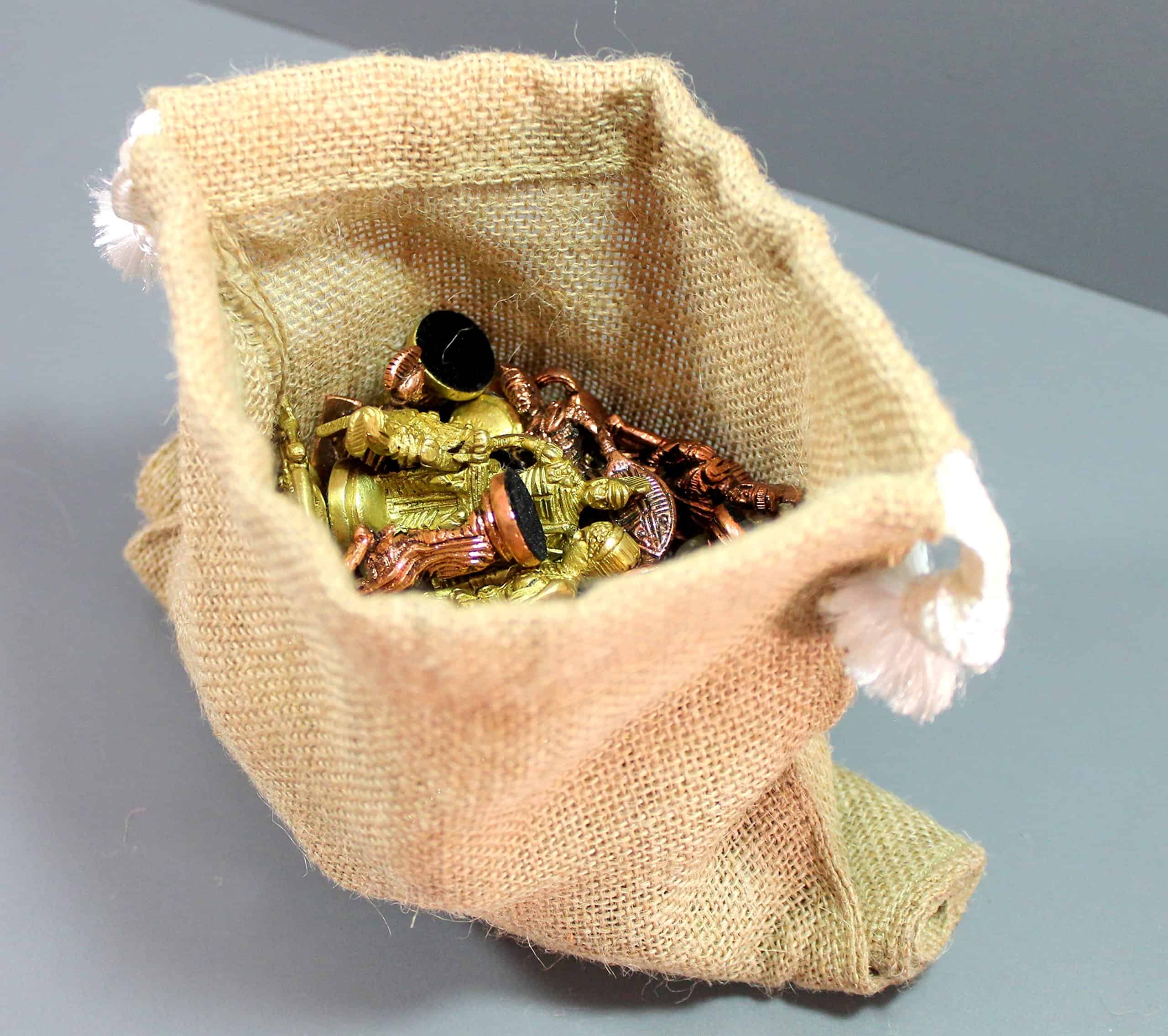 Conjunto de Piezas de Ajedrez de Latón Hecho a Mano - Imagen 6