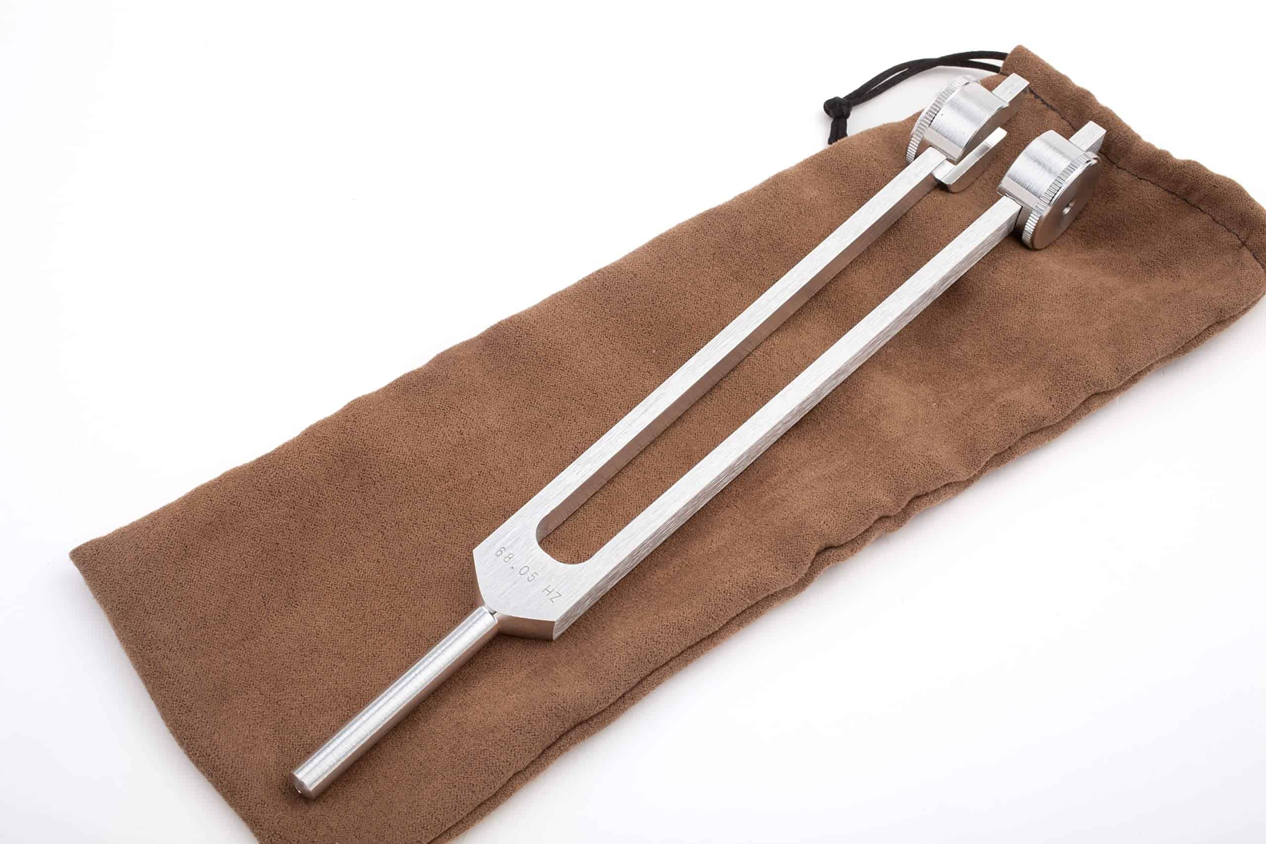 Diapasón ponderado de frecuencia terrestre Low Om 68.05 hz