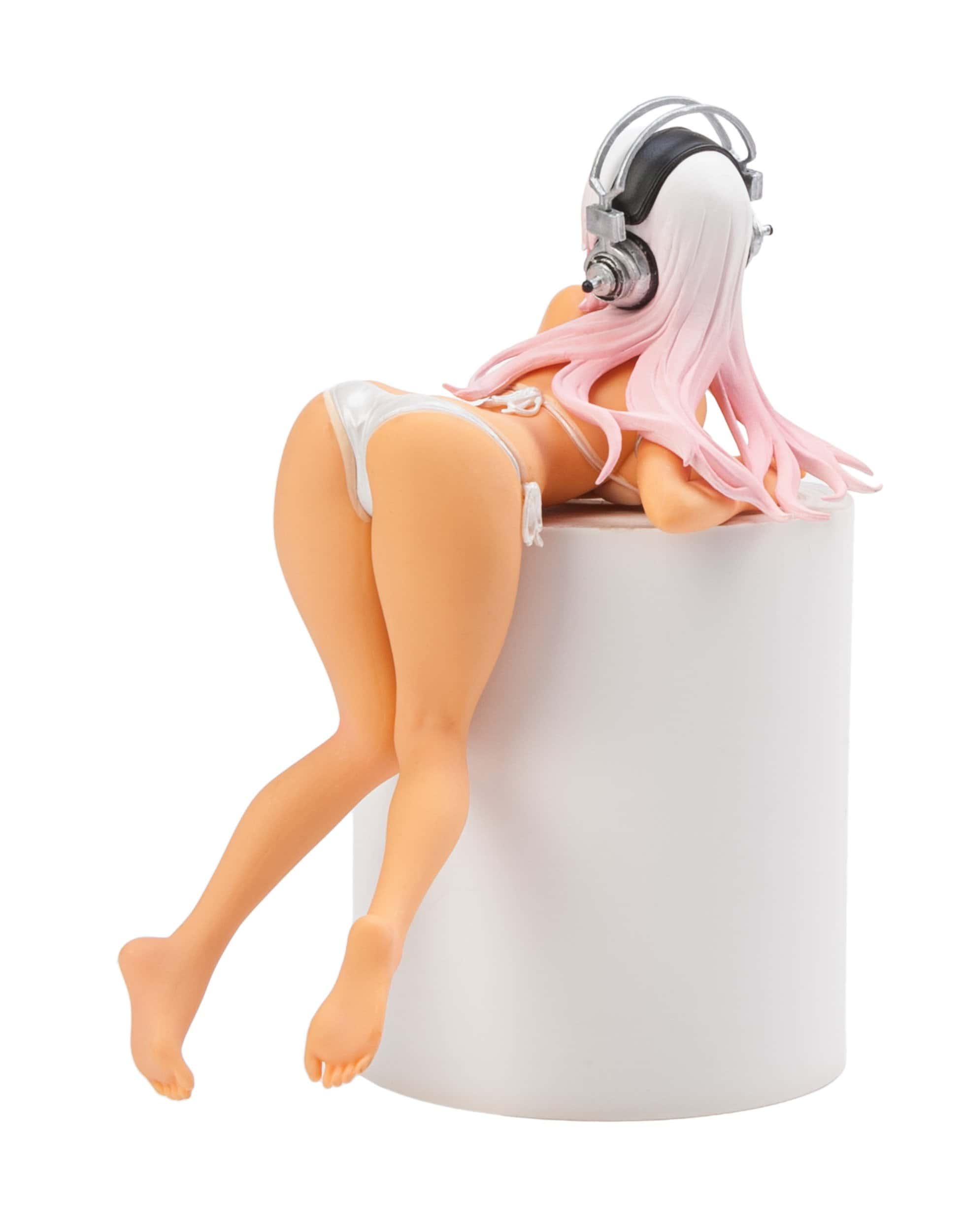 Figura Furyu 5" Super Sonico Noodle Stopper Suntan Ver. - Imagen 3