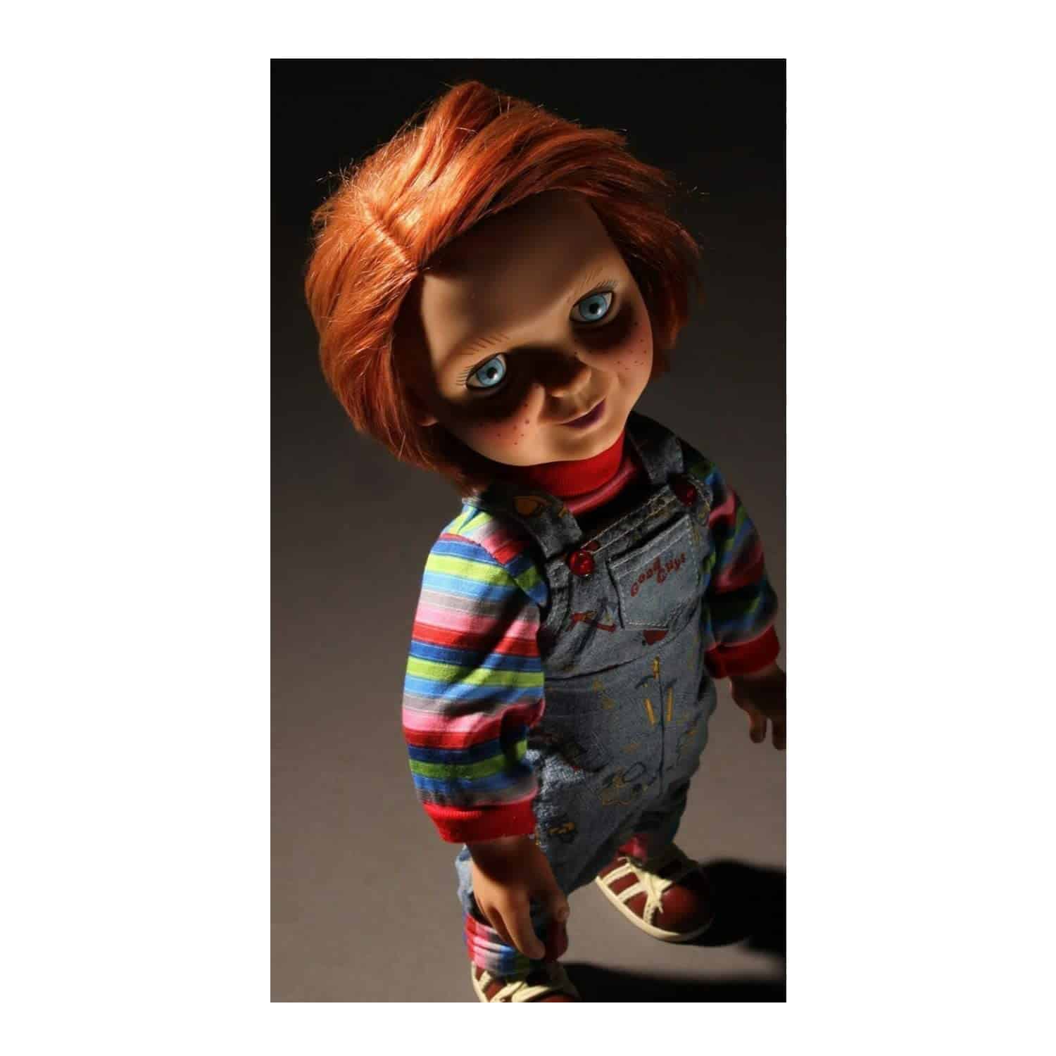 Chucky Ray Mezco Designers Series Mega Scale - Child's - Imagen 4
