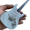 Réplica de Guitarra Miniatura a Escala 1:4 Fender