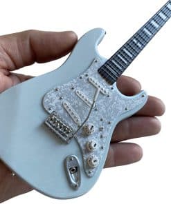 Réplica de Guitarra Miniatura a Escala 1:4 Fender