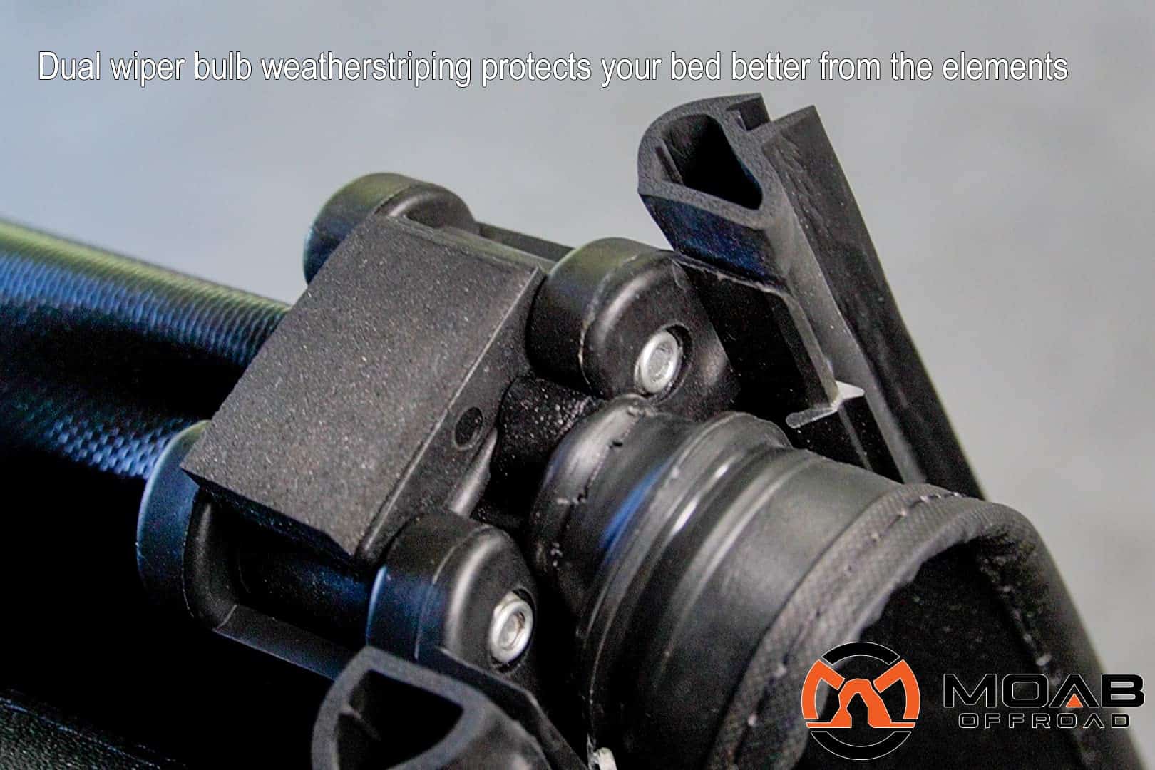 Cubierta de lona suave plegable Moab Offroad VTF para cama - Imagen 9