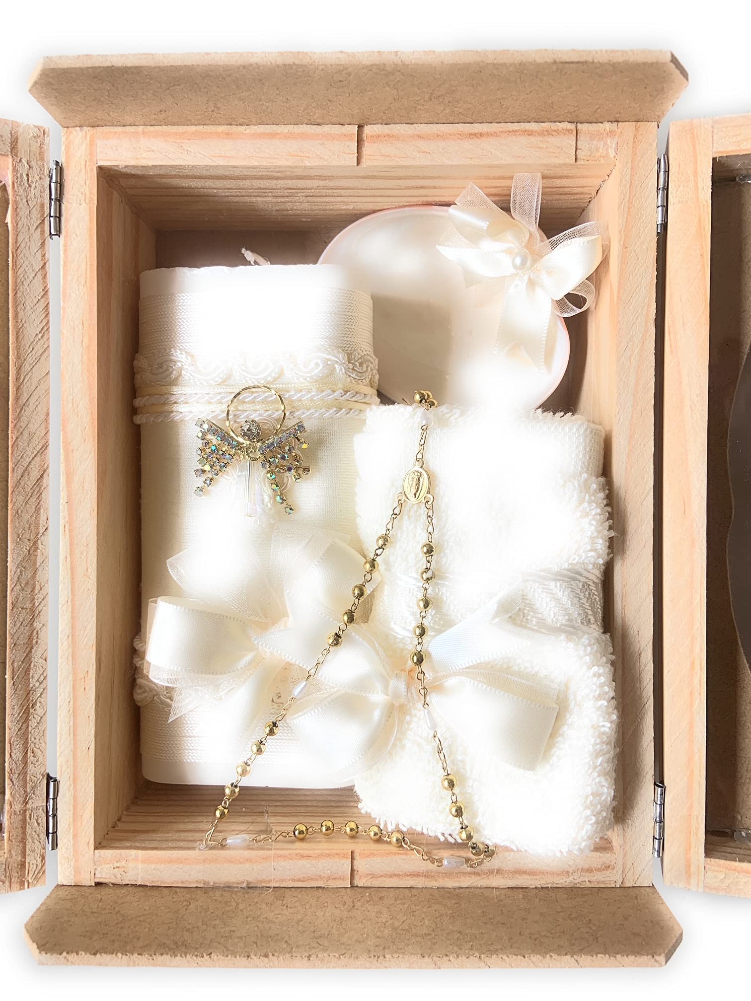 Kit de Bautizo Católico en una Caja de Madera con Toalla, - Imagen 6