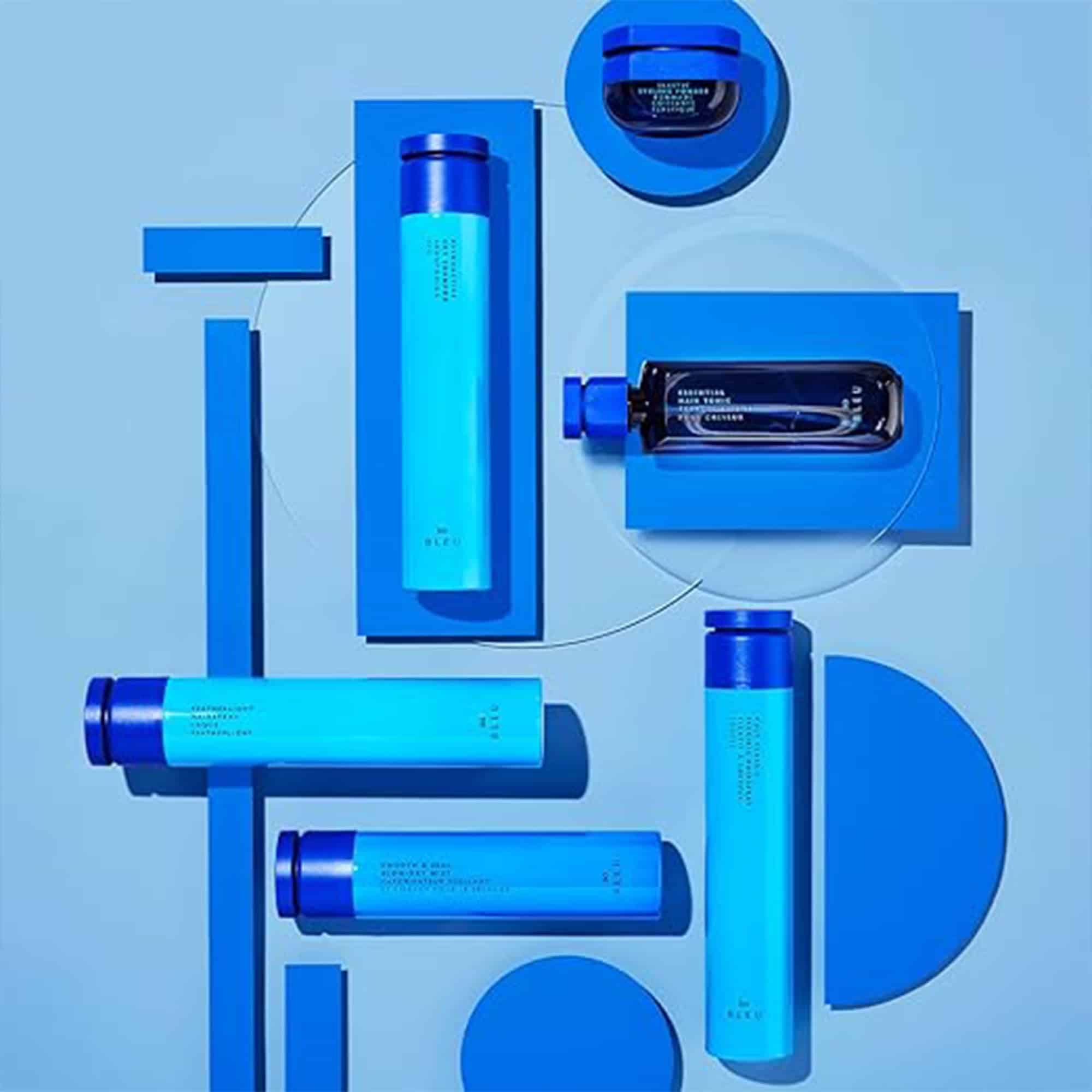 R+Co BLEU Cult Classic Flexible Hairspray - Textura - Imagen 5