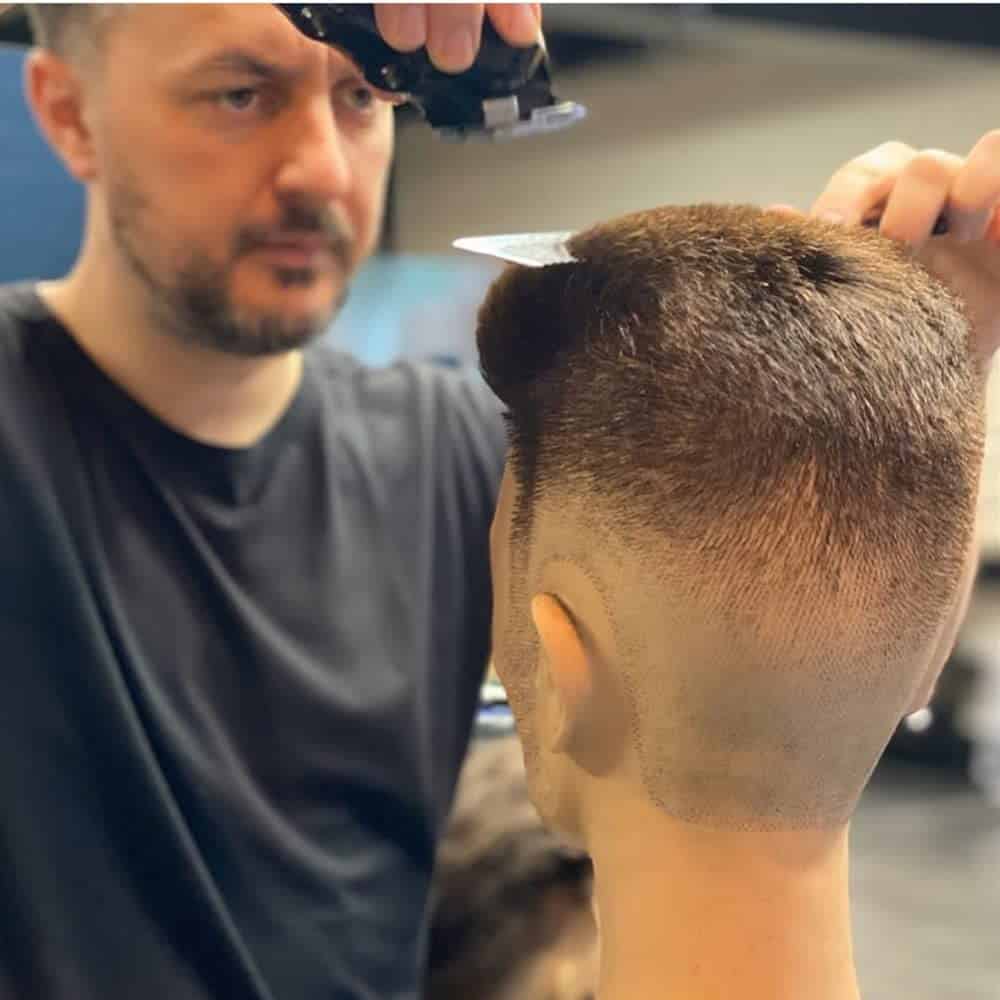 Cabeza de Maniquí Masculino Romance Queen con Cabello de - Imagen 9