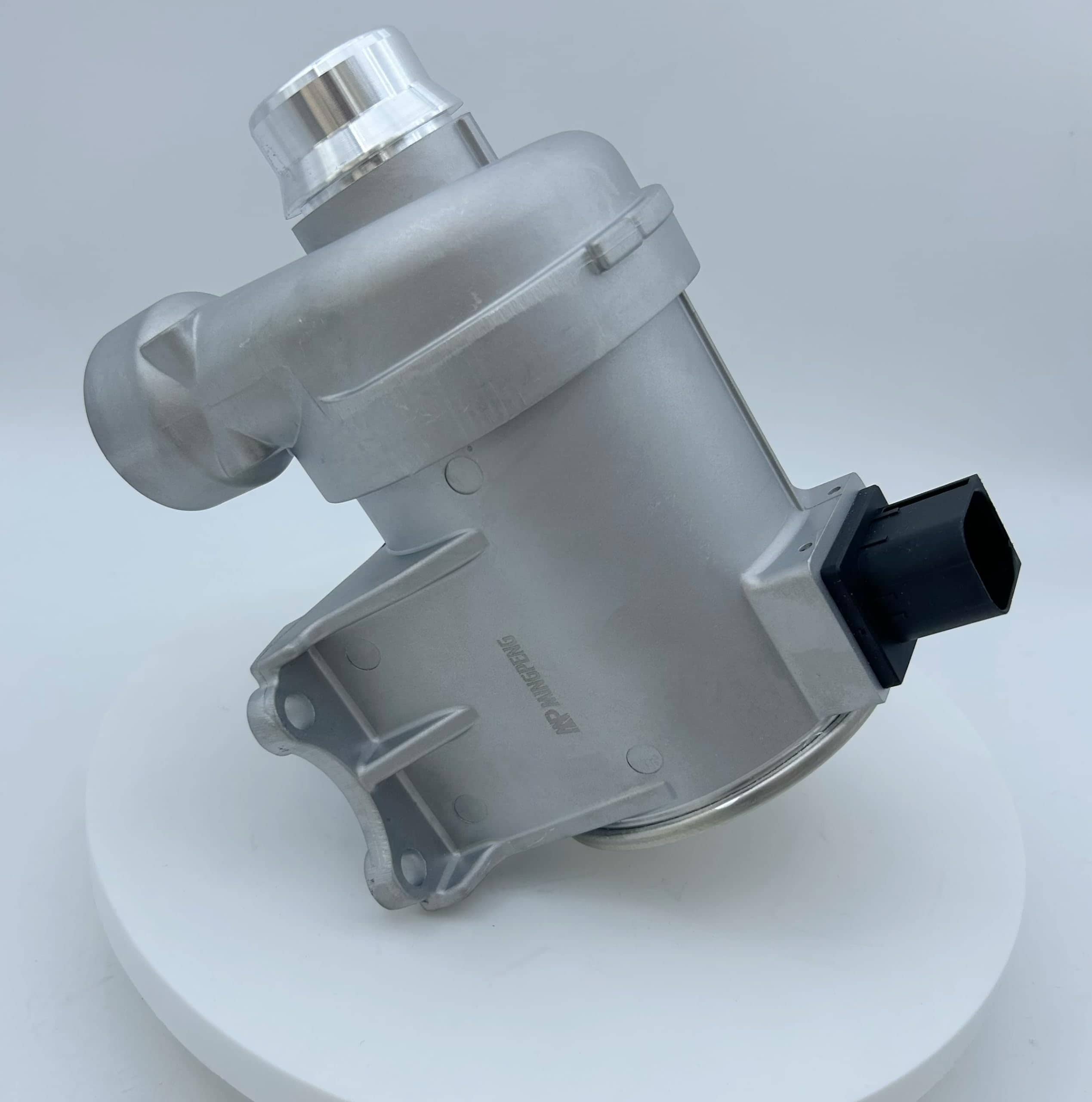 MP MINGPENG Compatible con Bomba de Agua del Motor Volvo