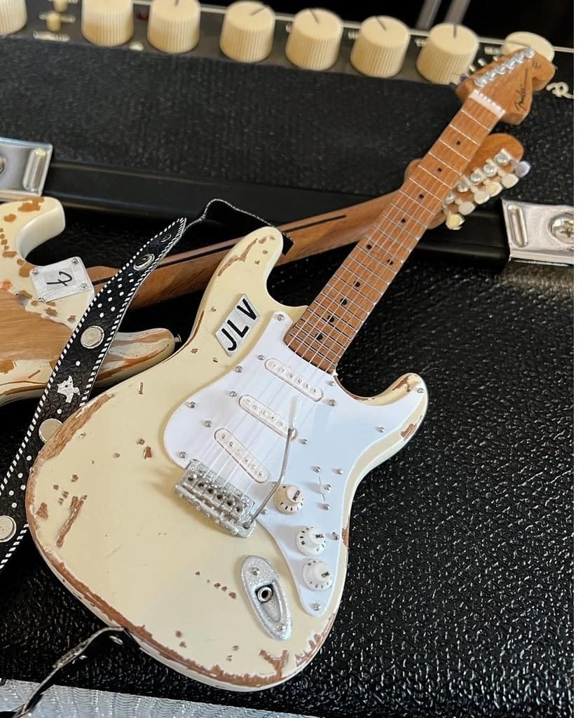 Réplica de guitarra miniatura Fender Stratocaster Jimmie - Imagen 3