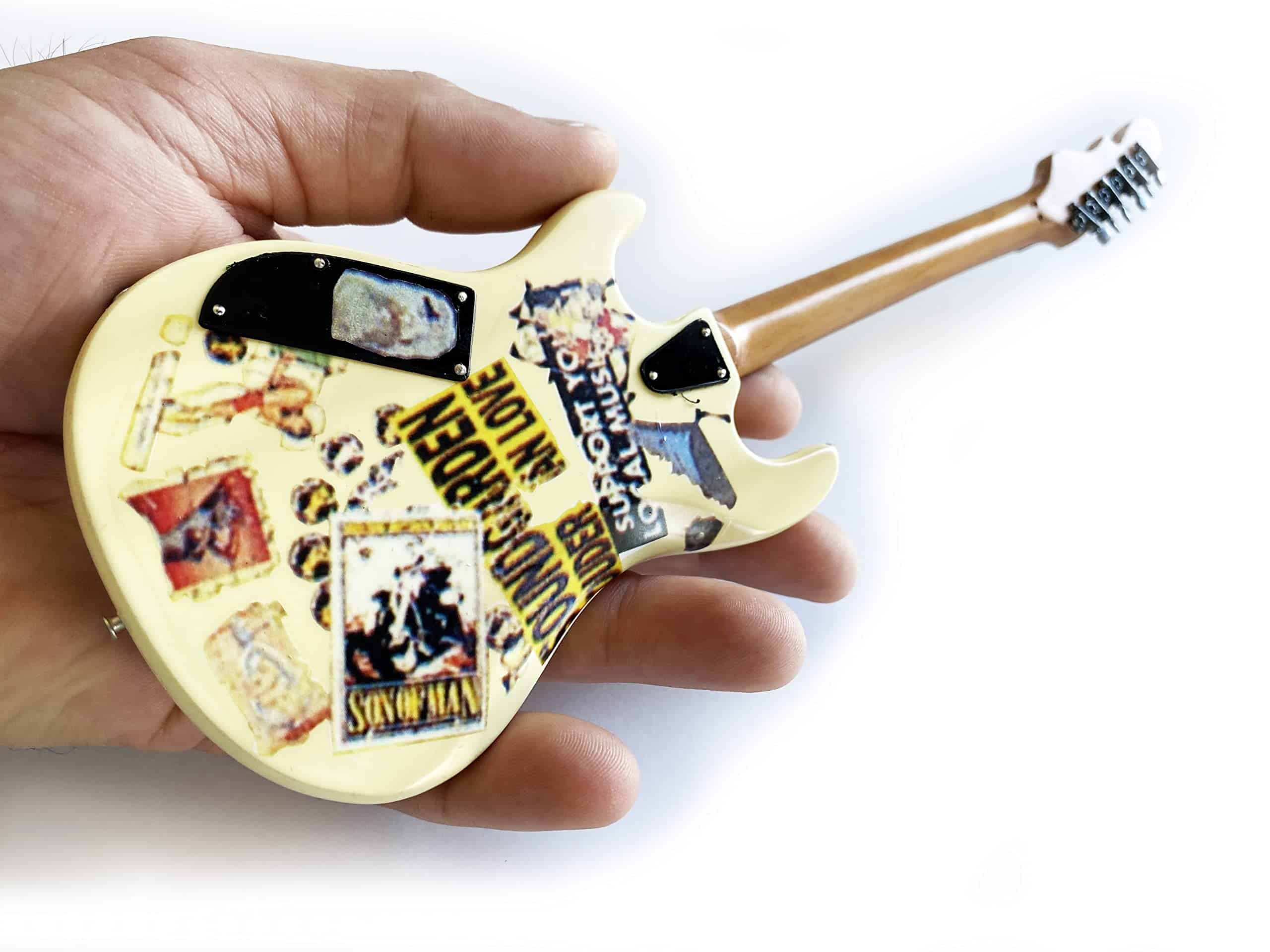 Réplica de Mini Guitarra Coleccionable Jerry Cantrell