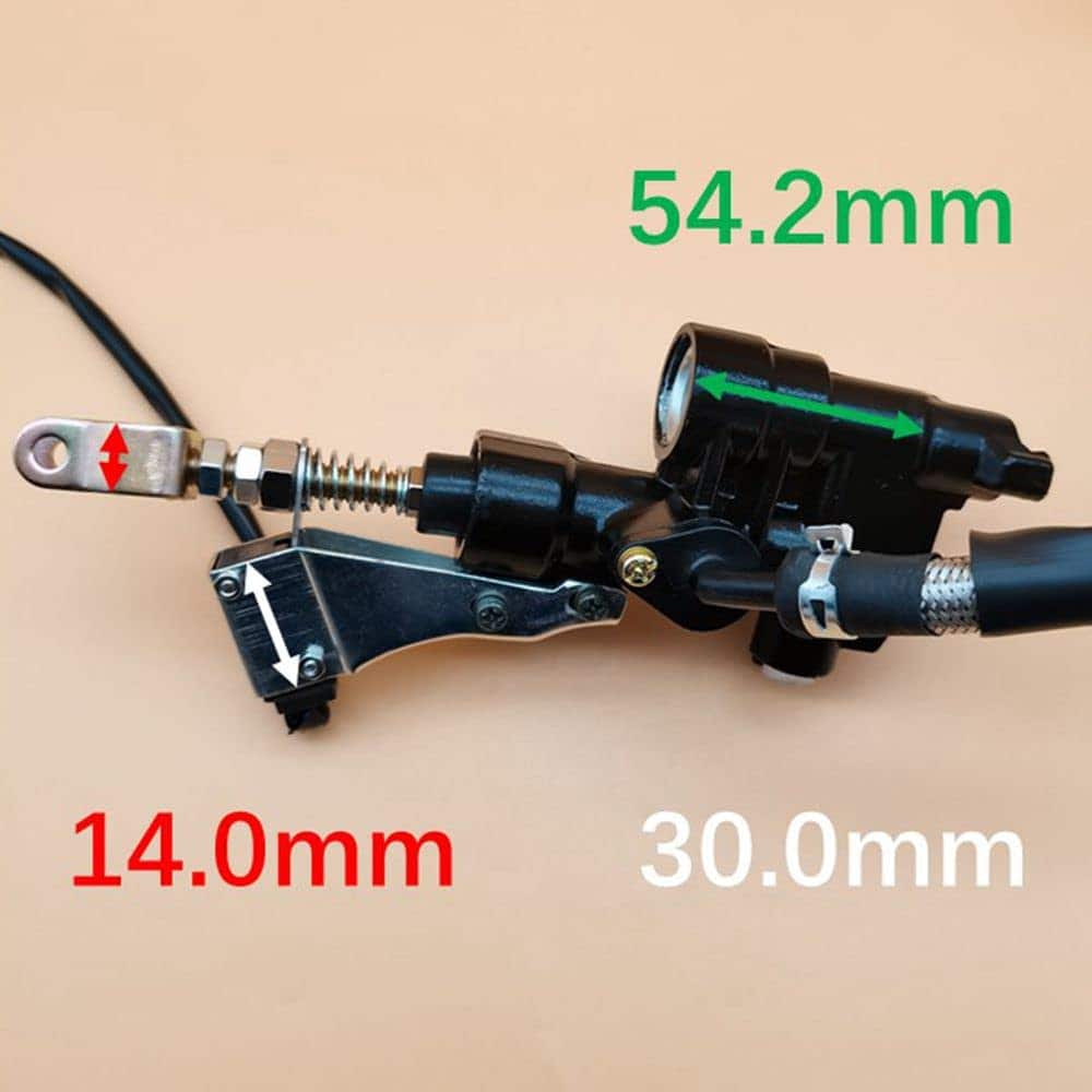 Depósito de cilindro maestro de freno trasero compatible - Imagen 7