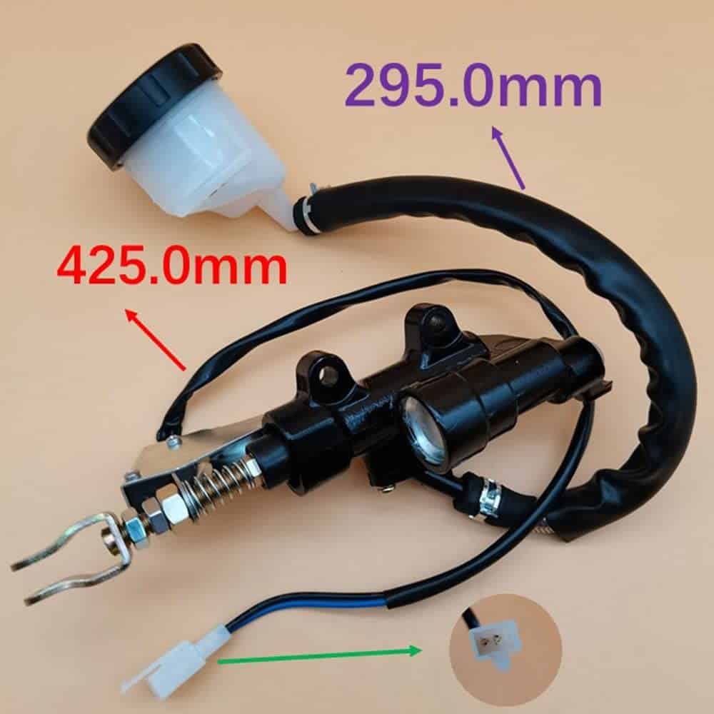 Depósito de cilindro maestro de freno trasero compatible - Imagen 3