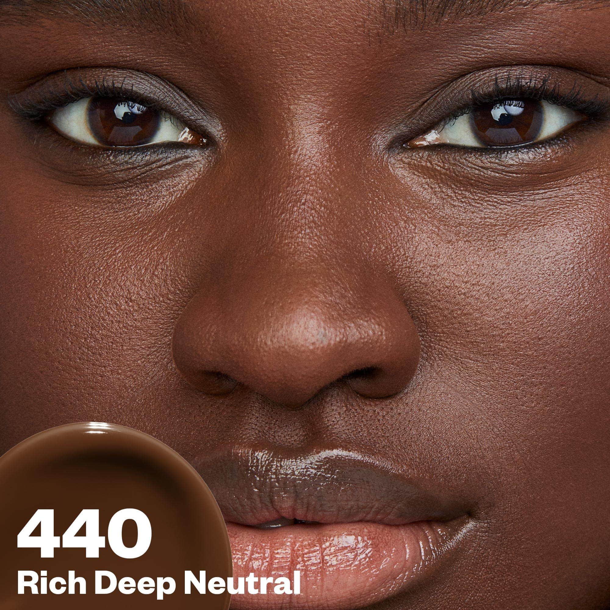 Base de maquillaje mejoradora de piel Kosas Revealer con - Imagen 3