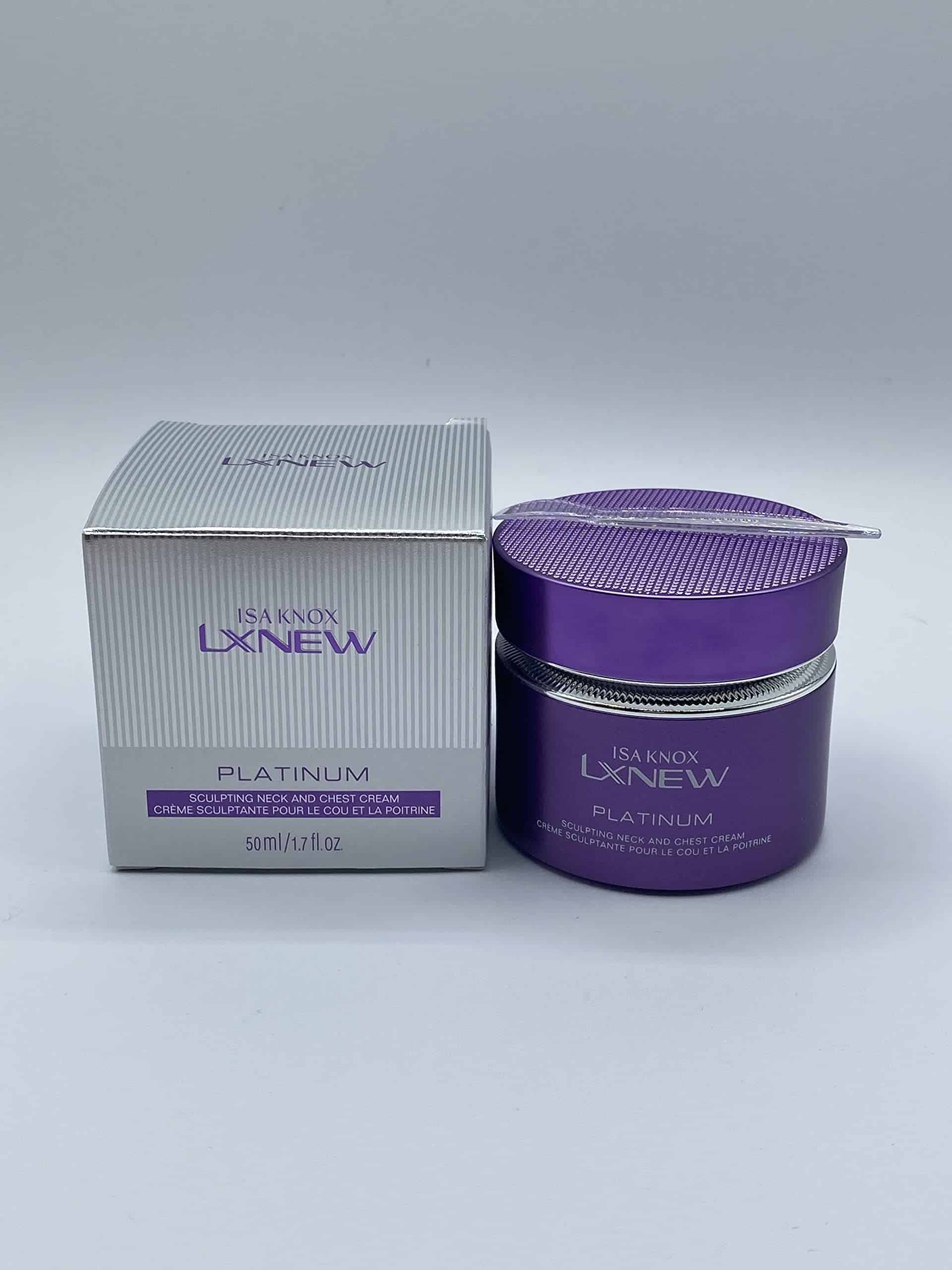 Crema Esculpidora de Cuello y Escote AVON Isa Knox Lxnew - Imagen 3
