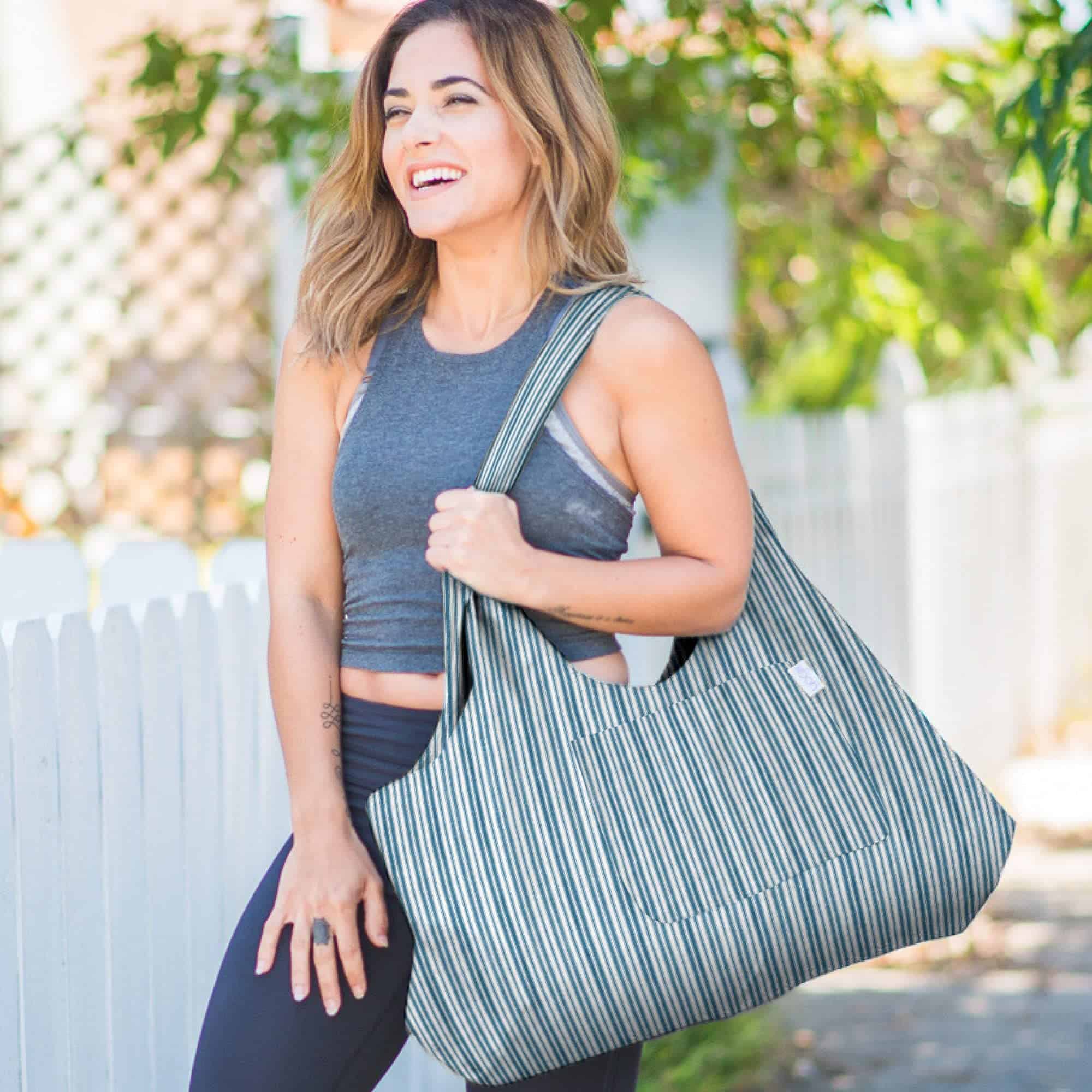 Yogiii Large Yoga Mat Carrier | El Original YogiiiTotePRO - Imagen 7