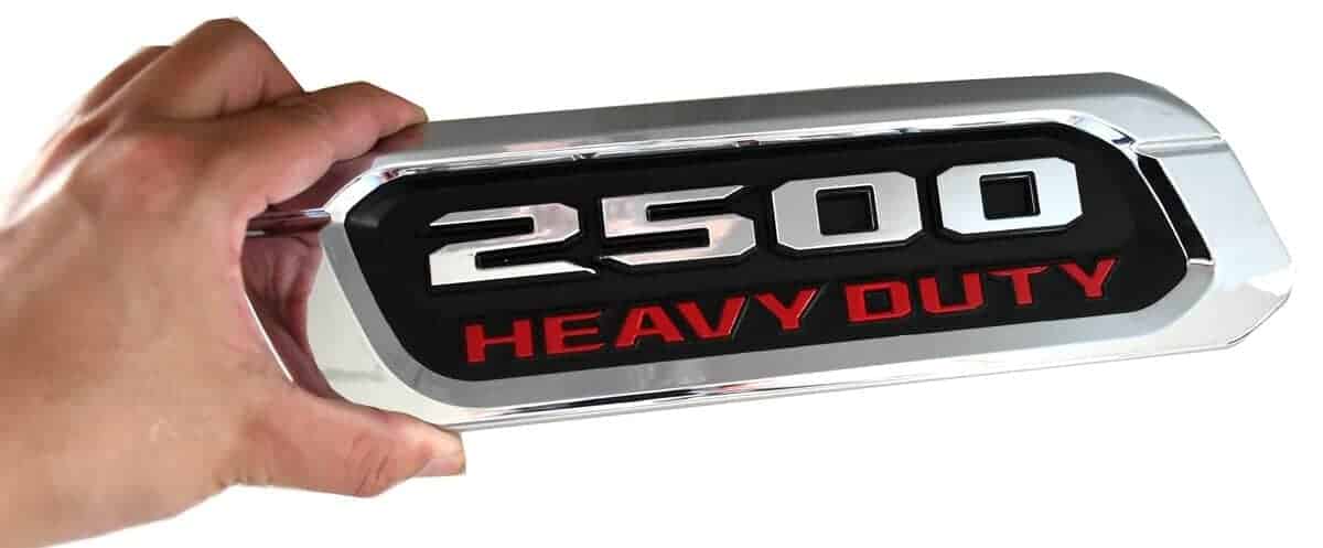 Par de Emblemas Nuevos 2500 para Reemplazo -Cromo - Imagen 4