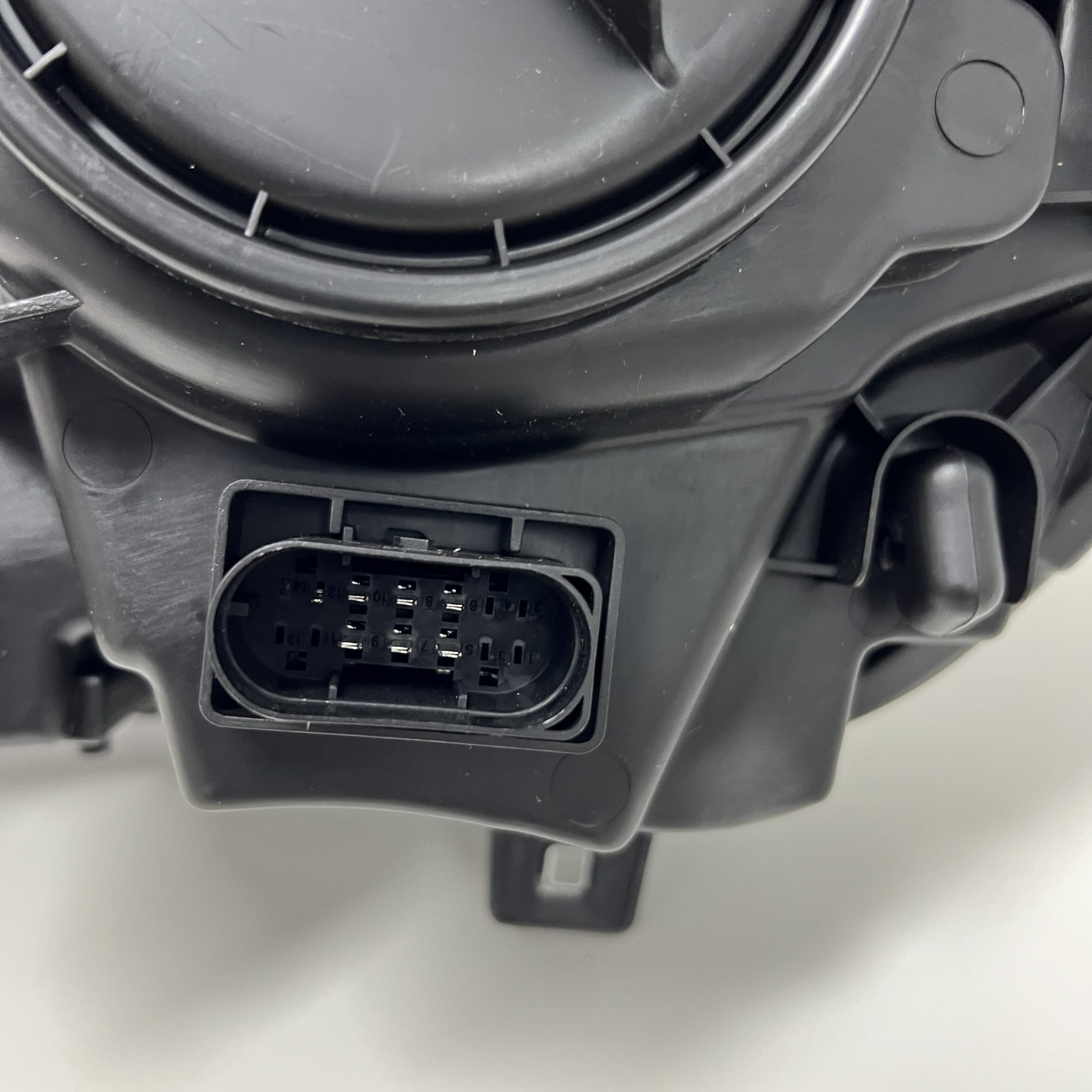 Ensamblaje de Faro ALLIGATOR AUTO LIGHTS Compatible con - Imagen 9