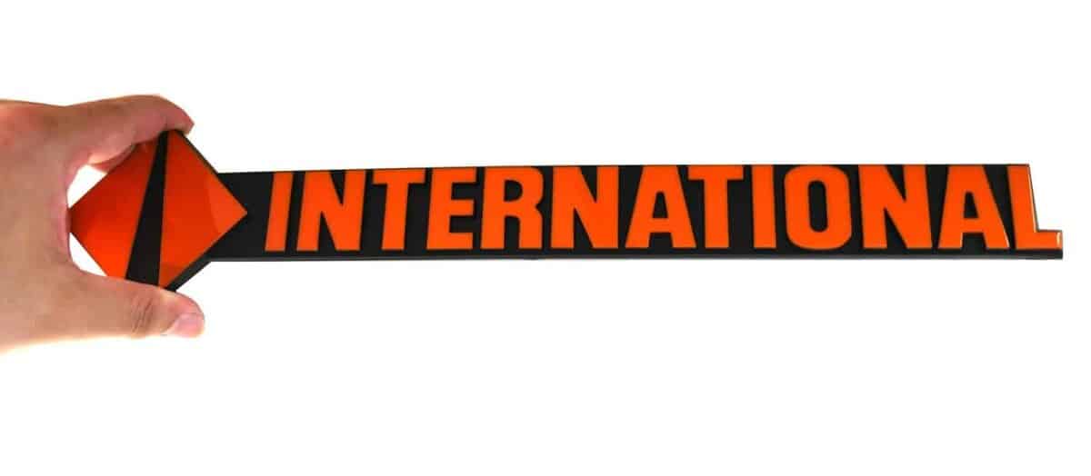 1x Emblema Internacional para Capó Lateral de Automóvil