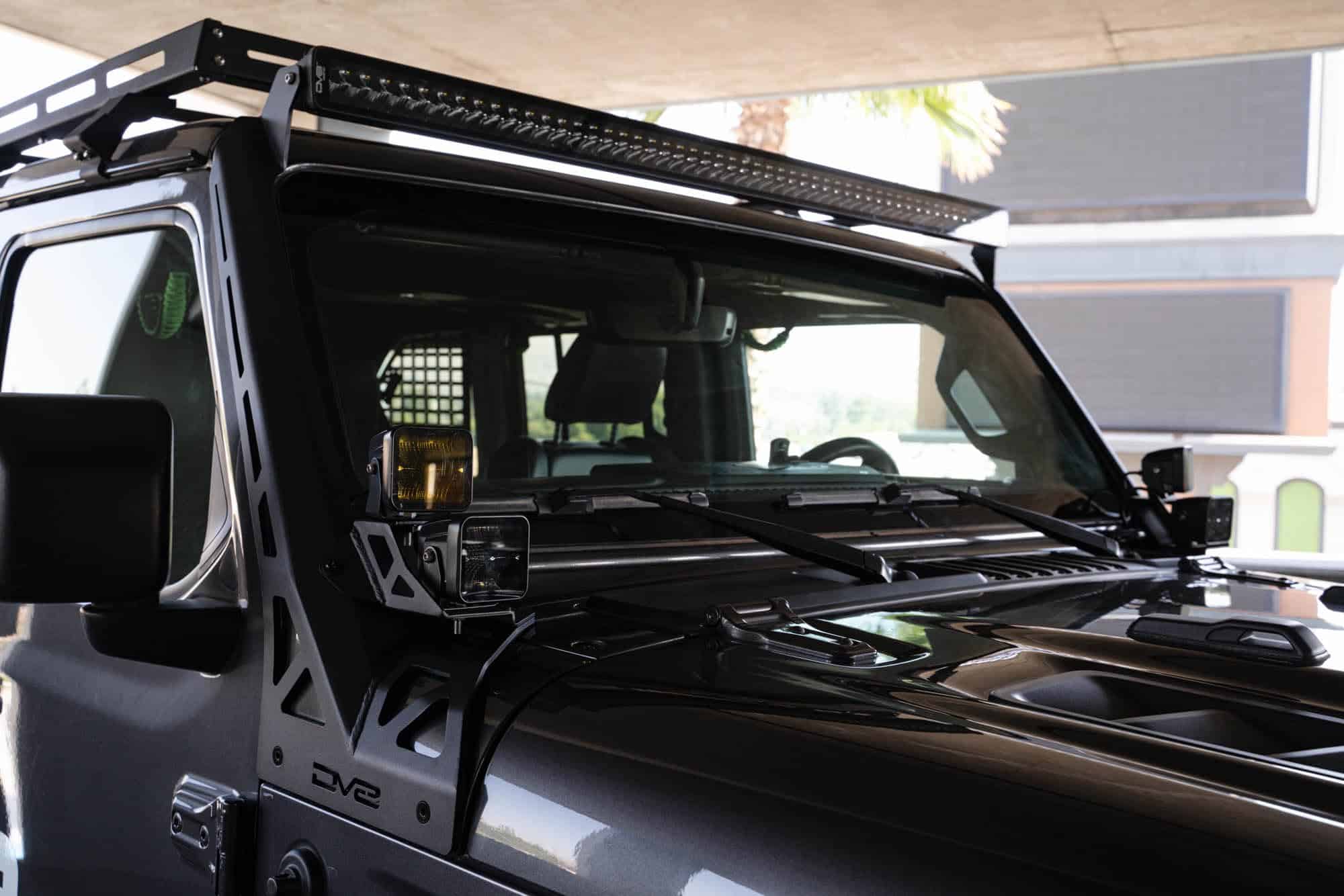 Soporte de Barra de Luz DV8 Offroad de 50" para Jeep - Imagen 5