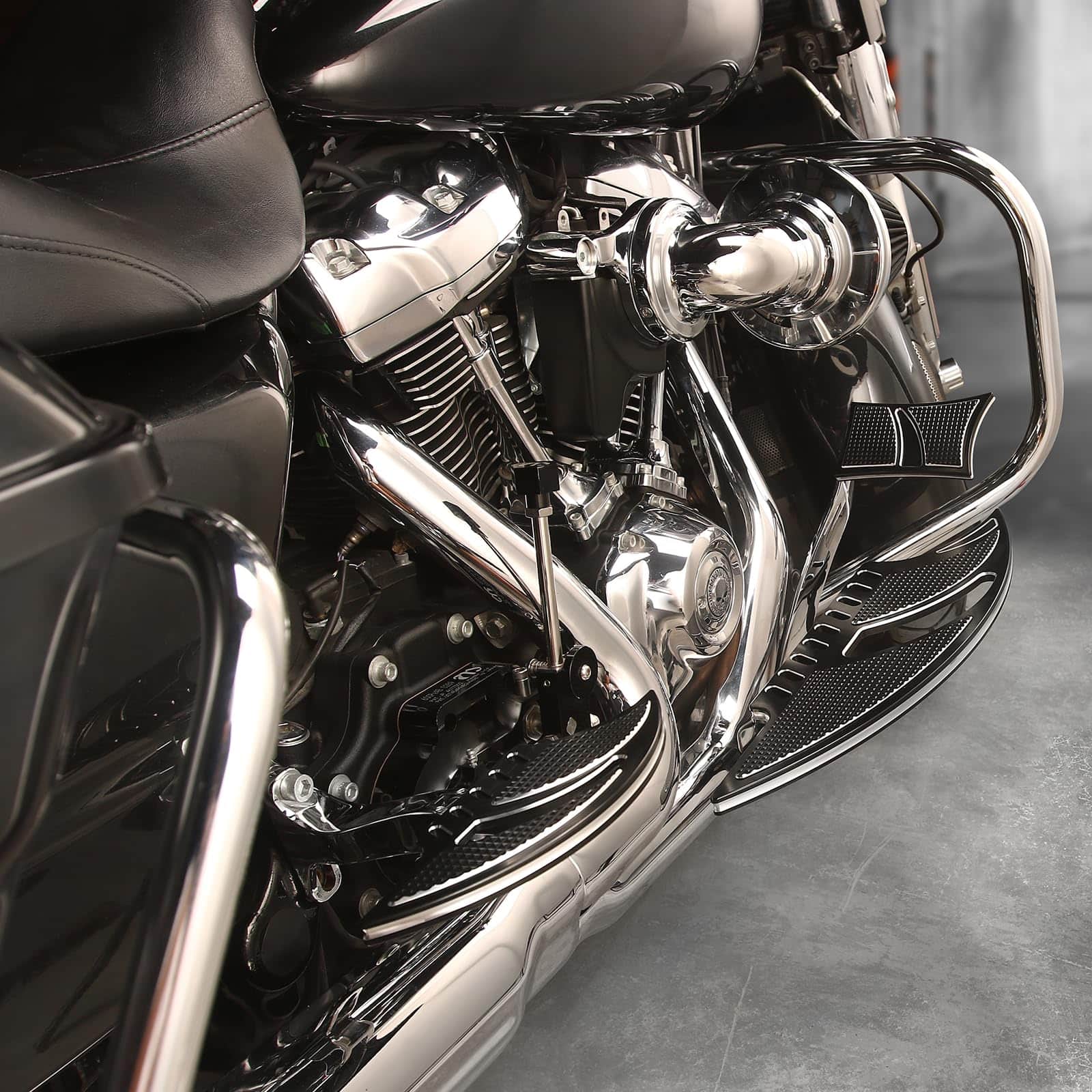 TOPRAMETAL para Harley Floorboards Touring -Negro - Imagen 3