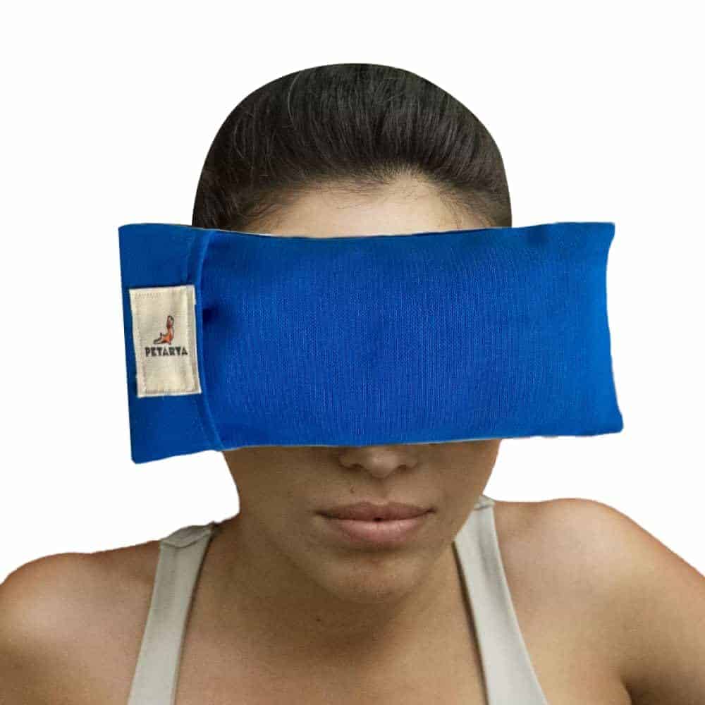 Almohada para los ojos rellena de cáscara de alforfón