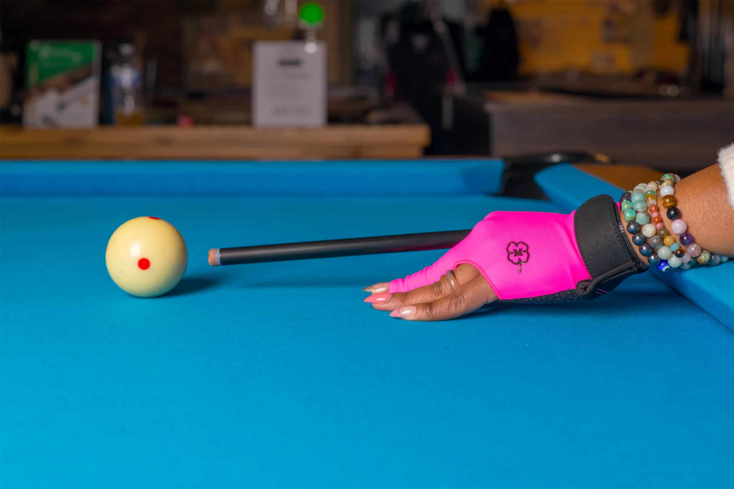 Guante de Billar para Taco de Pool McDermott - para Mano - Imagen 5