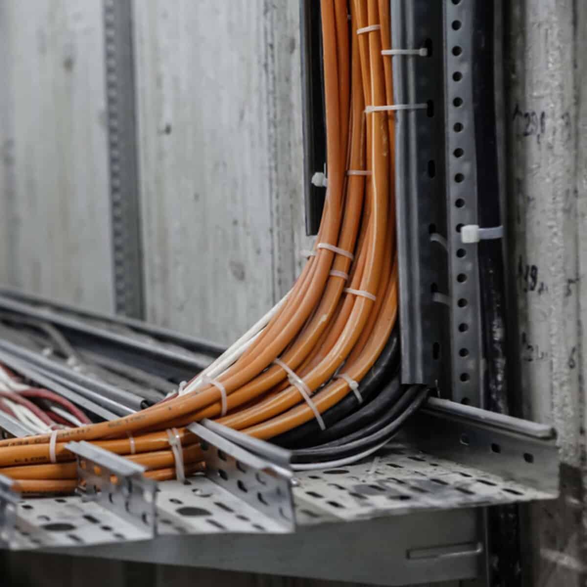 Espuma de Poliuretano Retardante de Fuego Akfix 840 (12x12 - Imagen 9