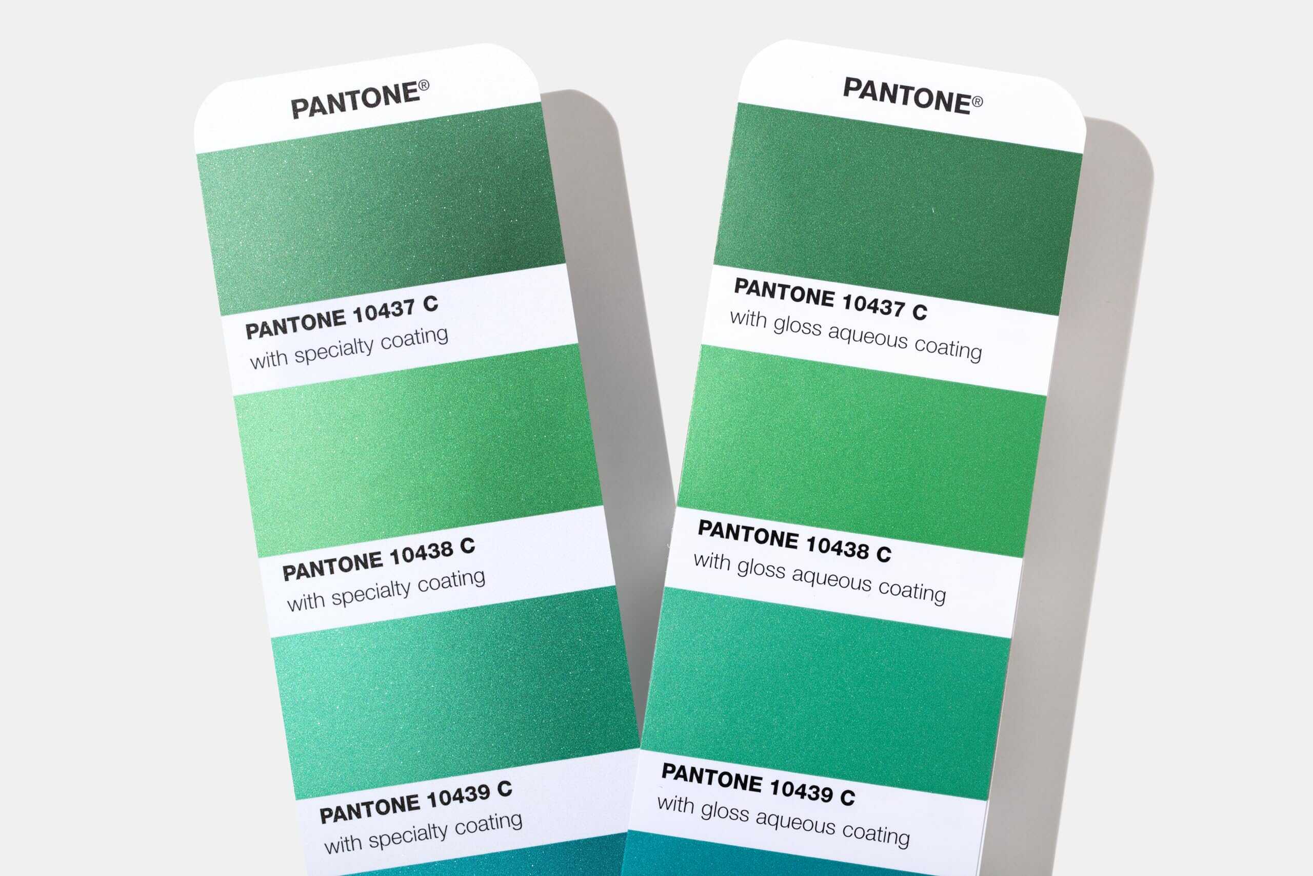 Pantone | Guía de Metálicos | 655 colores metálicos para - Imagen 6