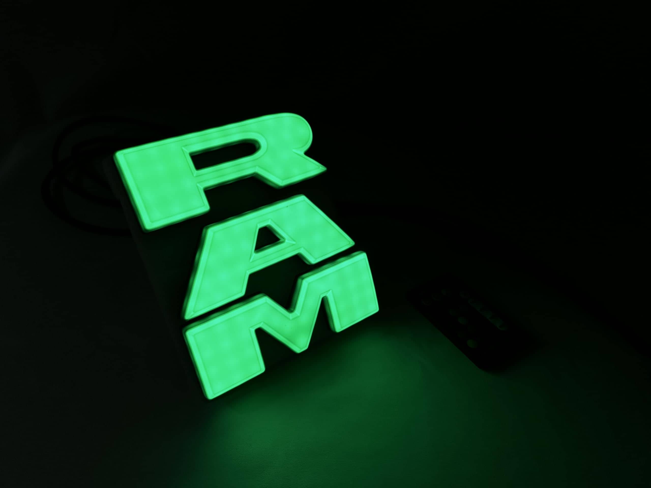 Emblema de Rejilla Iluminado Modelo 2019-2023 RAM 1500, - Imagen 5
