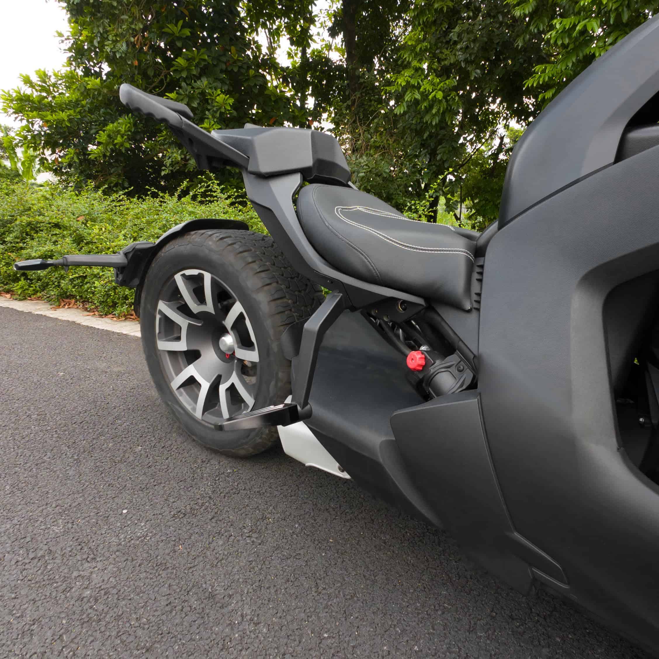 Asiento trasero para pasajero Hutexico con reposapiés - Imagen 4