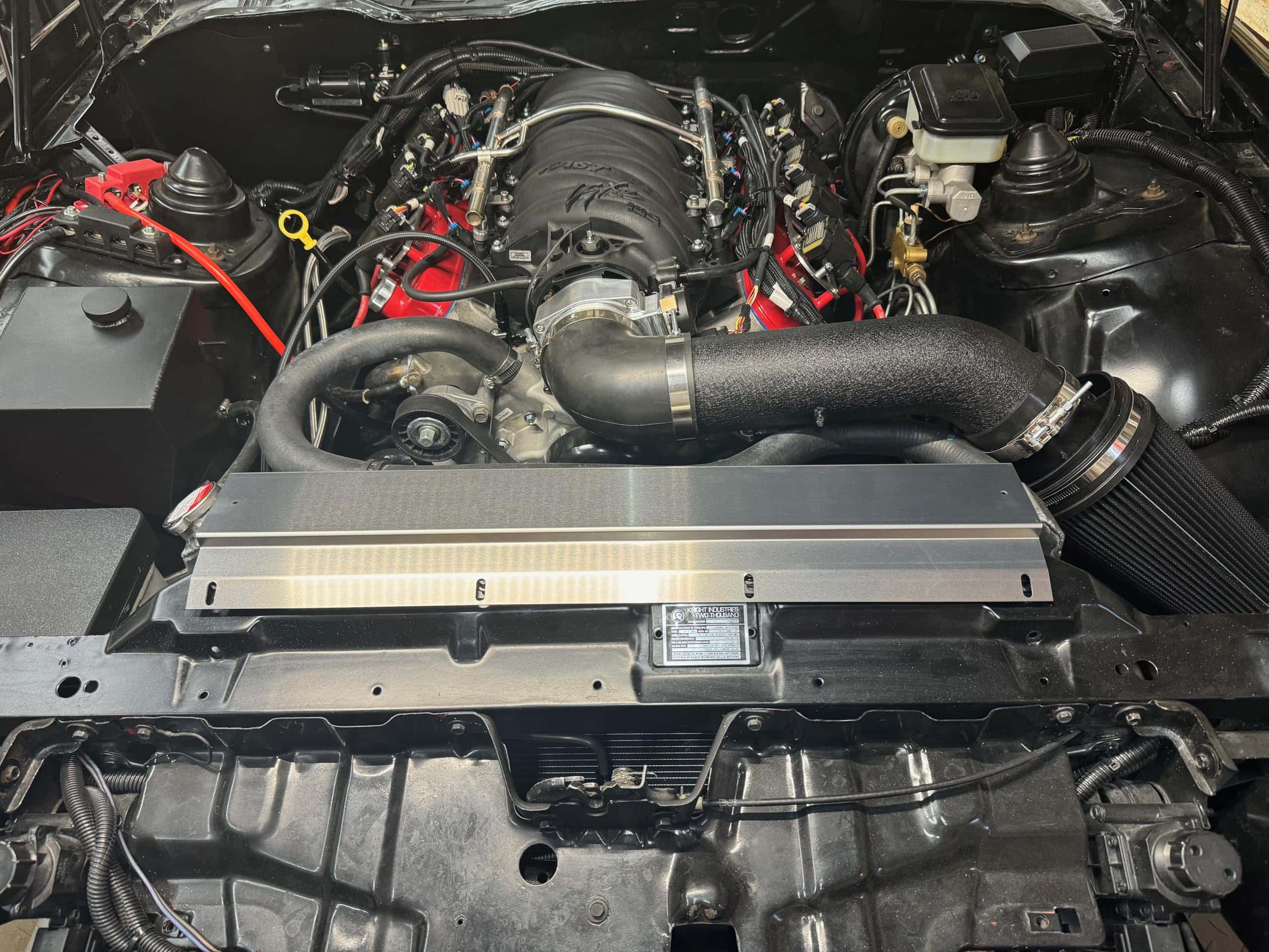 Soporte de Radiador Superior/Revestimiento para '82-'92 3ra - Imagen 3