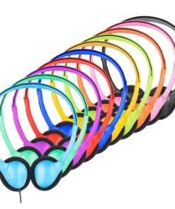 Audífonos a granel para estudiantes en el salón de clases,