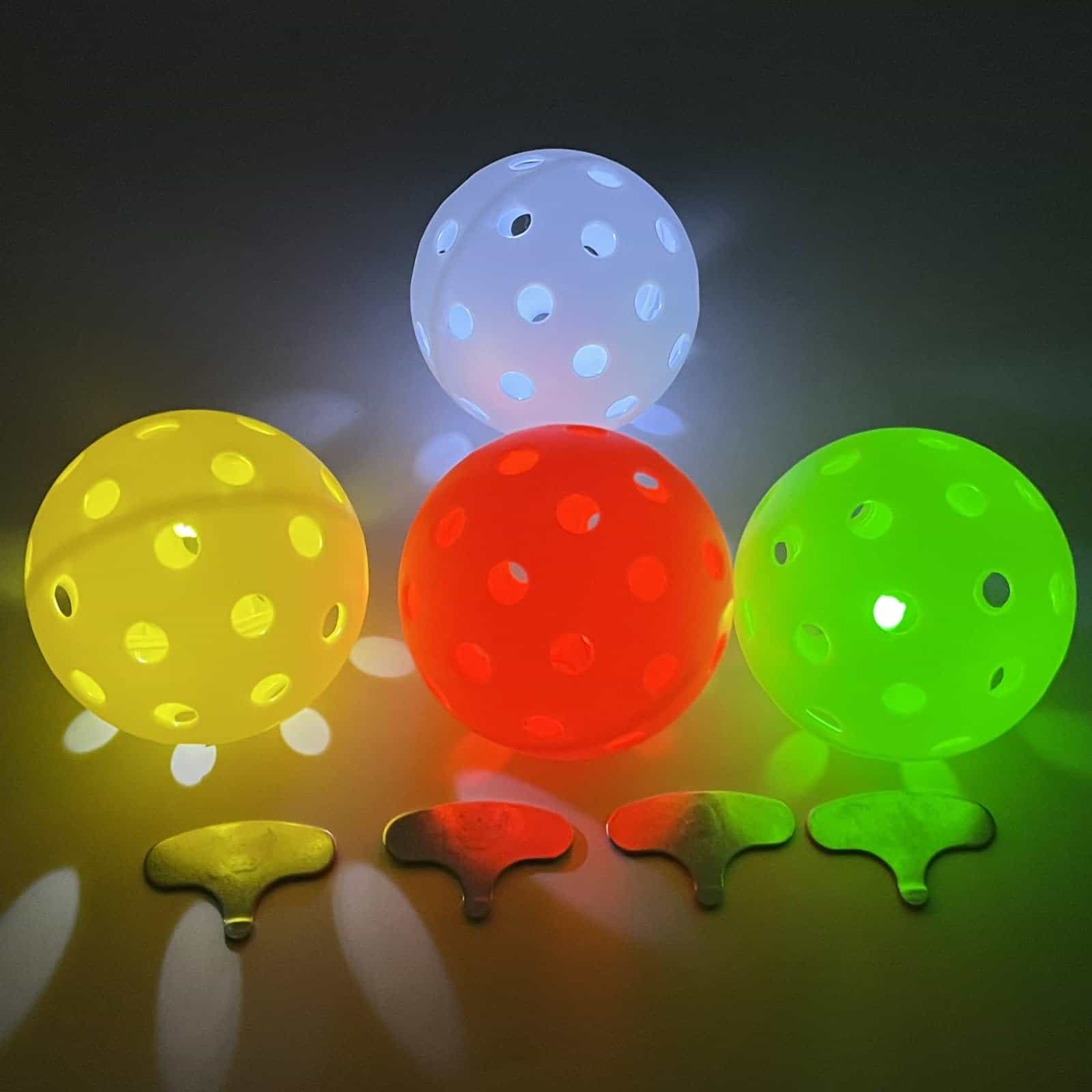 Pelota de Pickleball LED Glow in The Dark, Paquete de 4 - Imagen 5