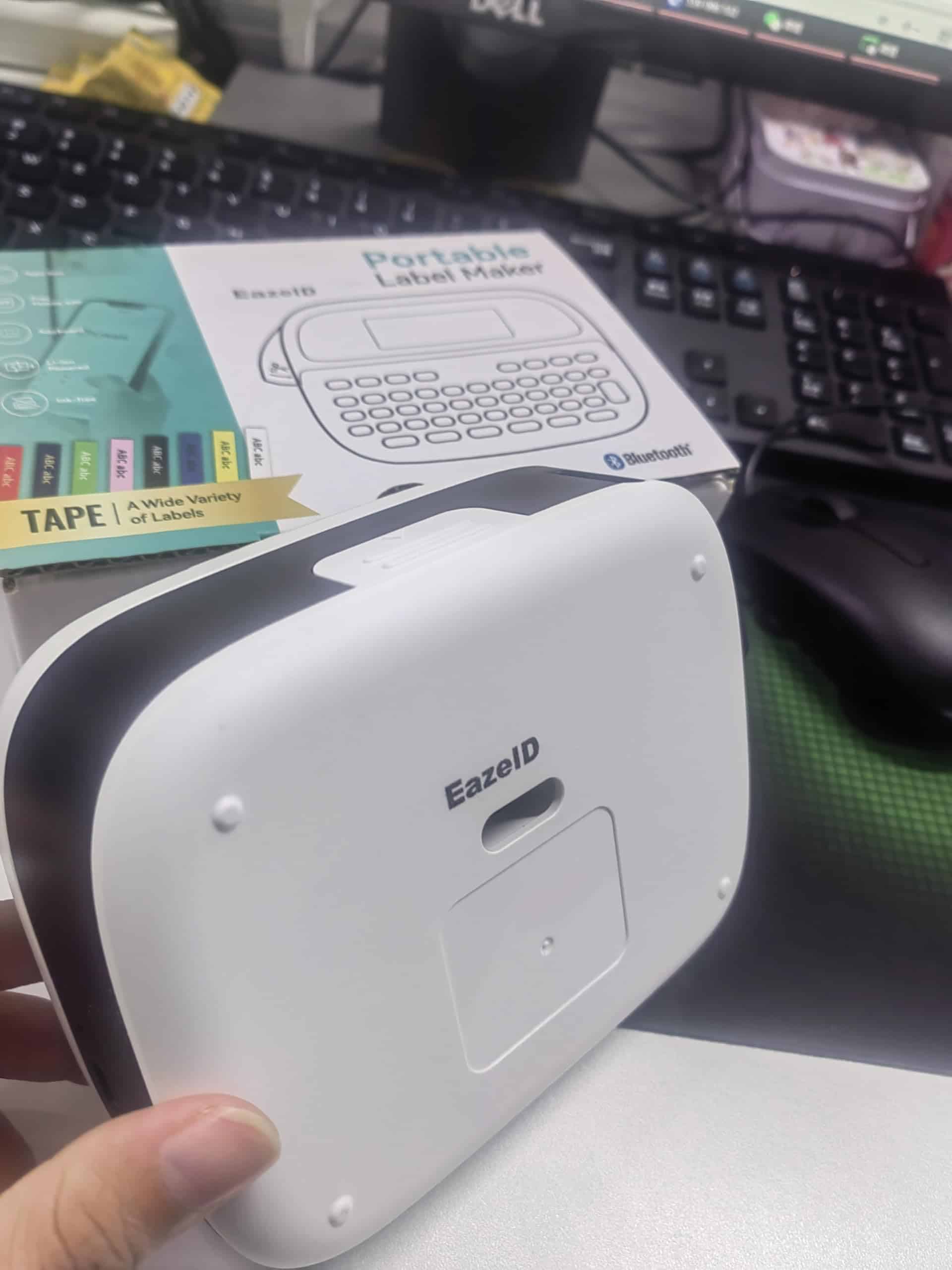 Máquina etiquetadora, Etiquetadora recargable con teclado, - Imagen 10