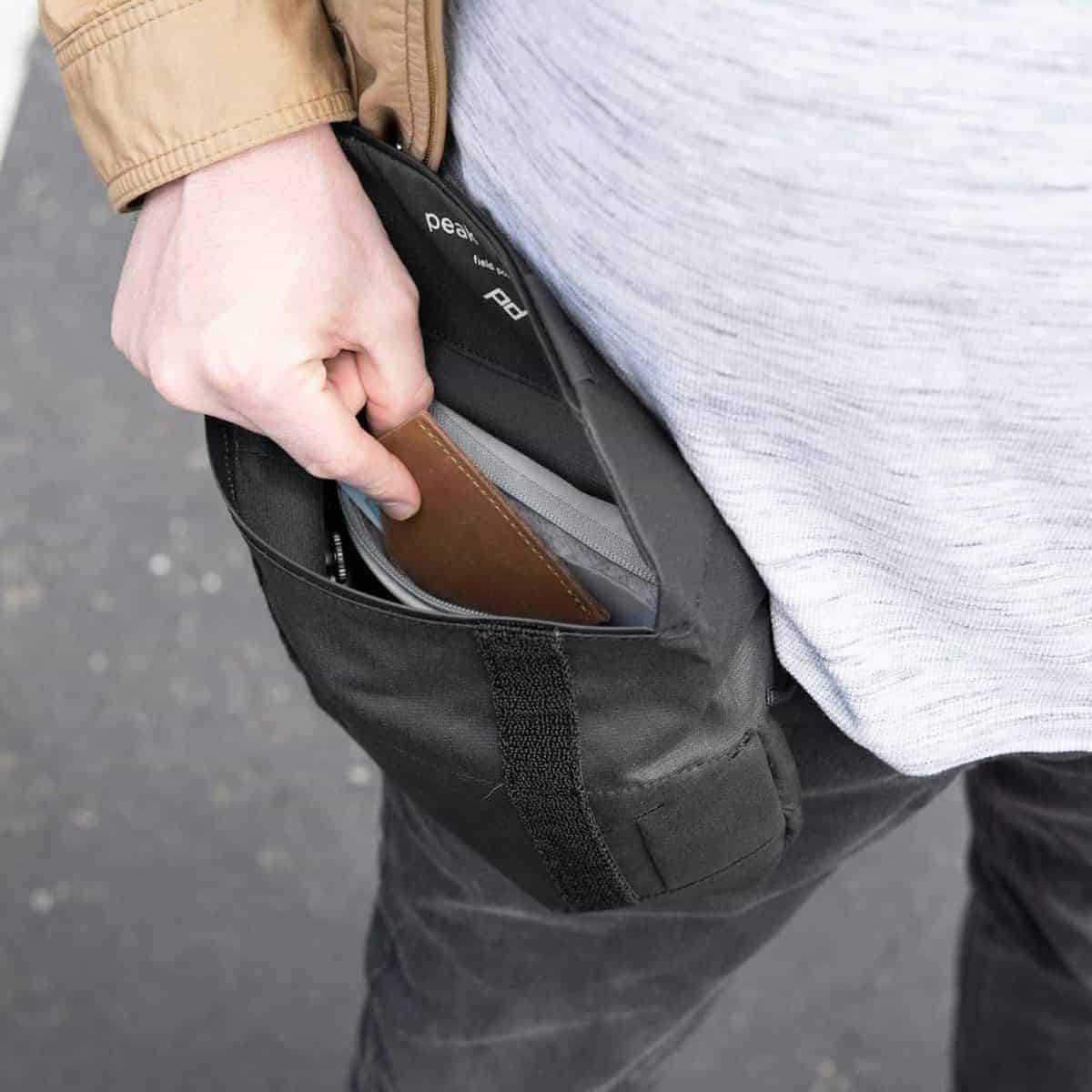 Bolsa de Accesorios Peak Design Field Pouch (Negro V2) - Imagen 7