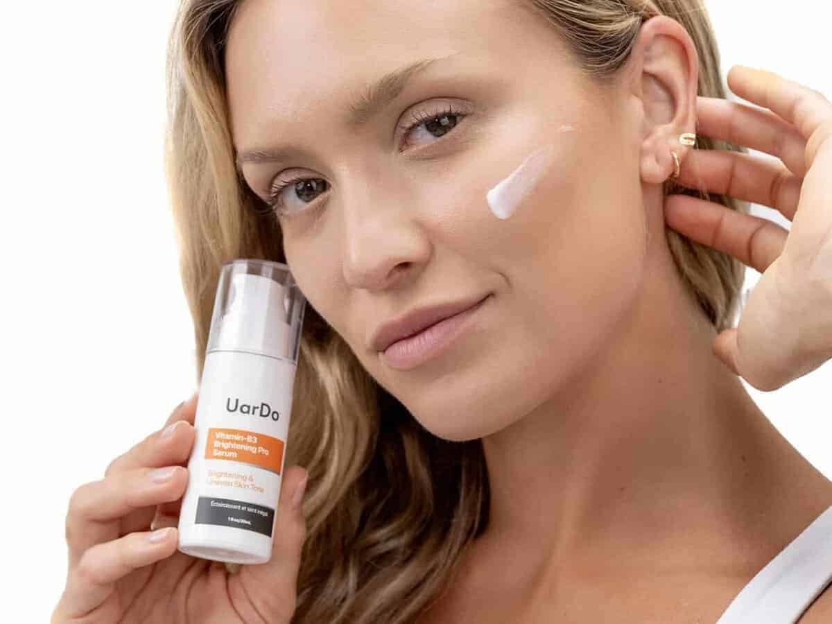 Conjunto de 2 piezas Uardo Pro Brightening Collection - - Imagen 8