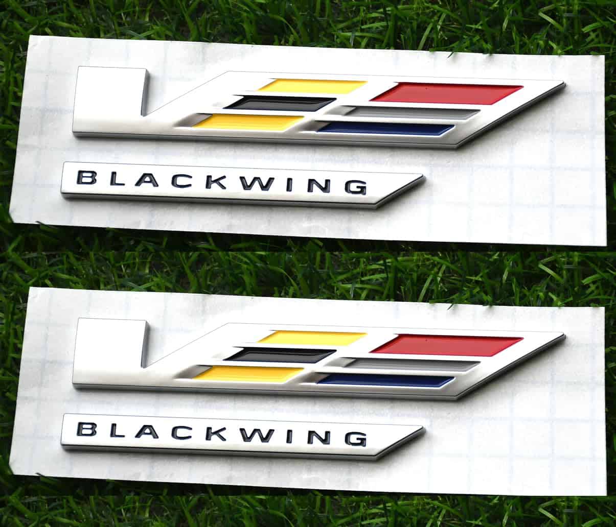2 Piezas Emblemas V-Series Black Out V Logo Compatible con