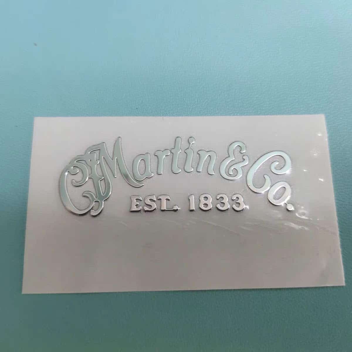 Etiquetas metálicas para Guitarra Martin Head Logo -