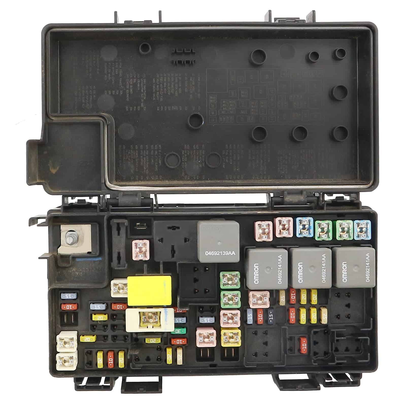 Módulo de Caja de Fusibles Compatible con 2008 Jeep