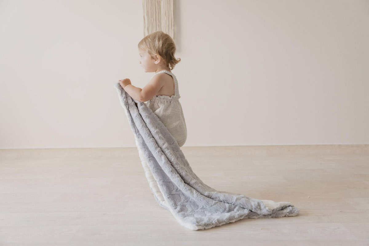 Manta de Peluche Zigzag Cuddle Cookie Baby, 27 x 33 - Imagen 5