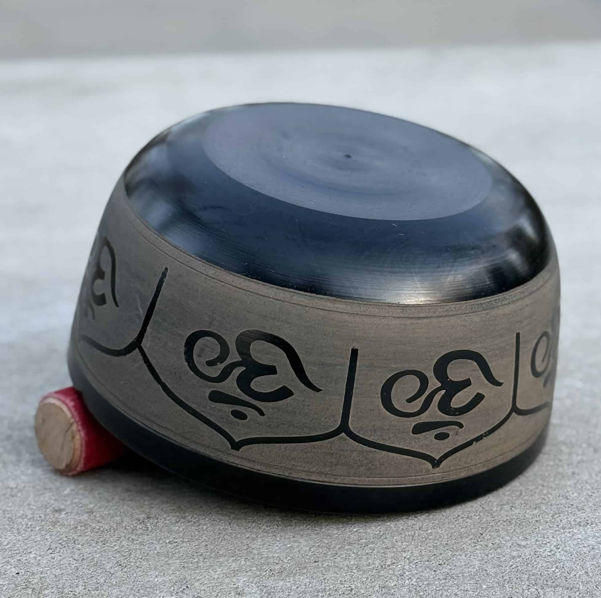 DharmaObjects Juego de Cuenco Tibetano de Meditación Hindu - Imagen 5