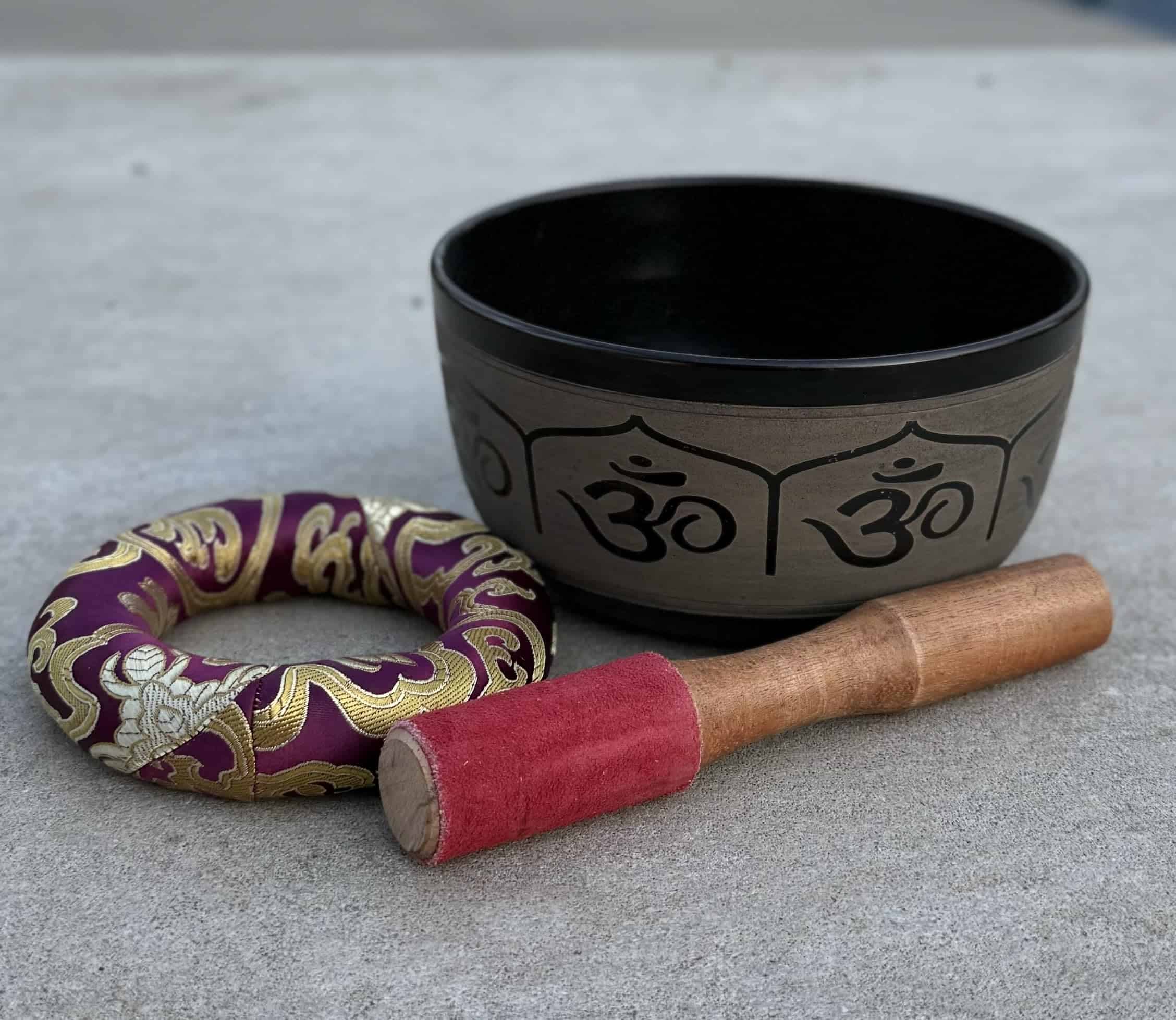 DharmaObjects Juego de Cuenco Tibetano de Meditación Hindu - Imagen 6