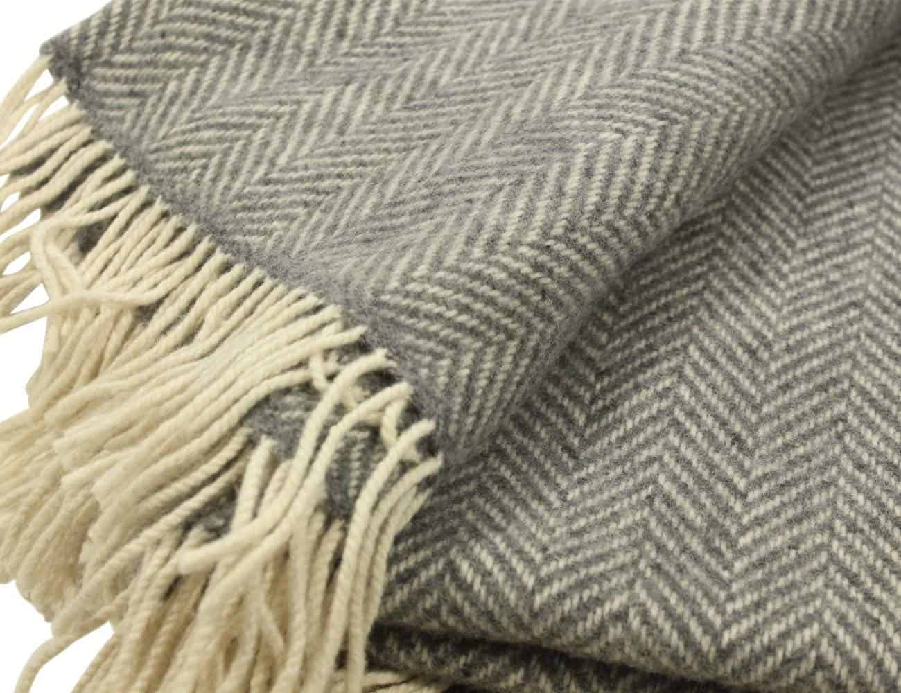 Manta Gris - Tejida en Irlanda - Cashmere Supersuave y Lana - Imagen 3