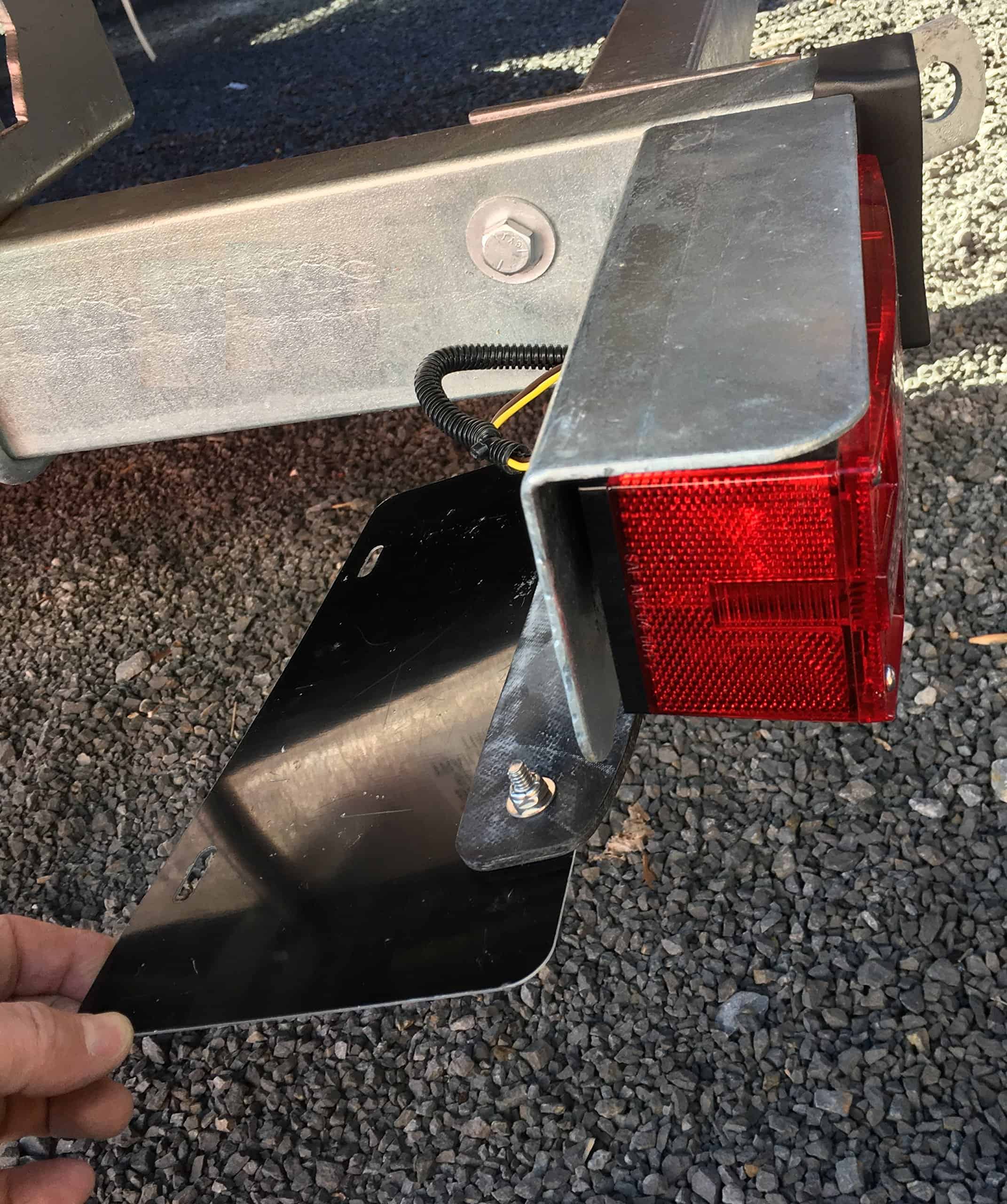 Soporte de placa de licencia de goma SurePlate TM - Imagen 10