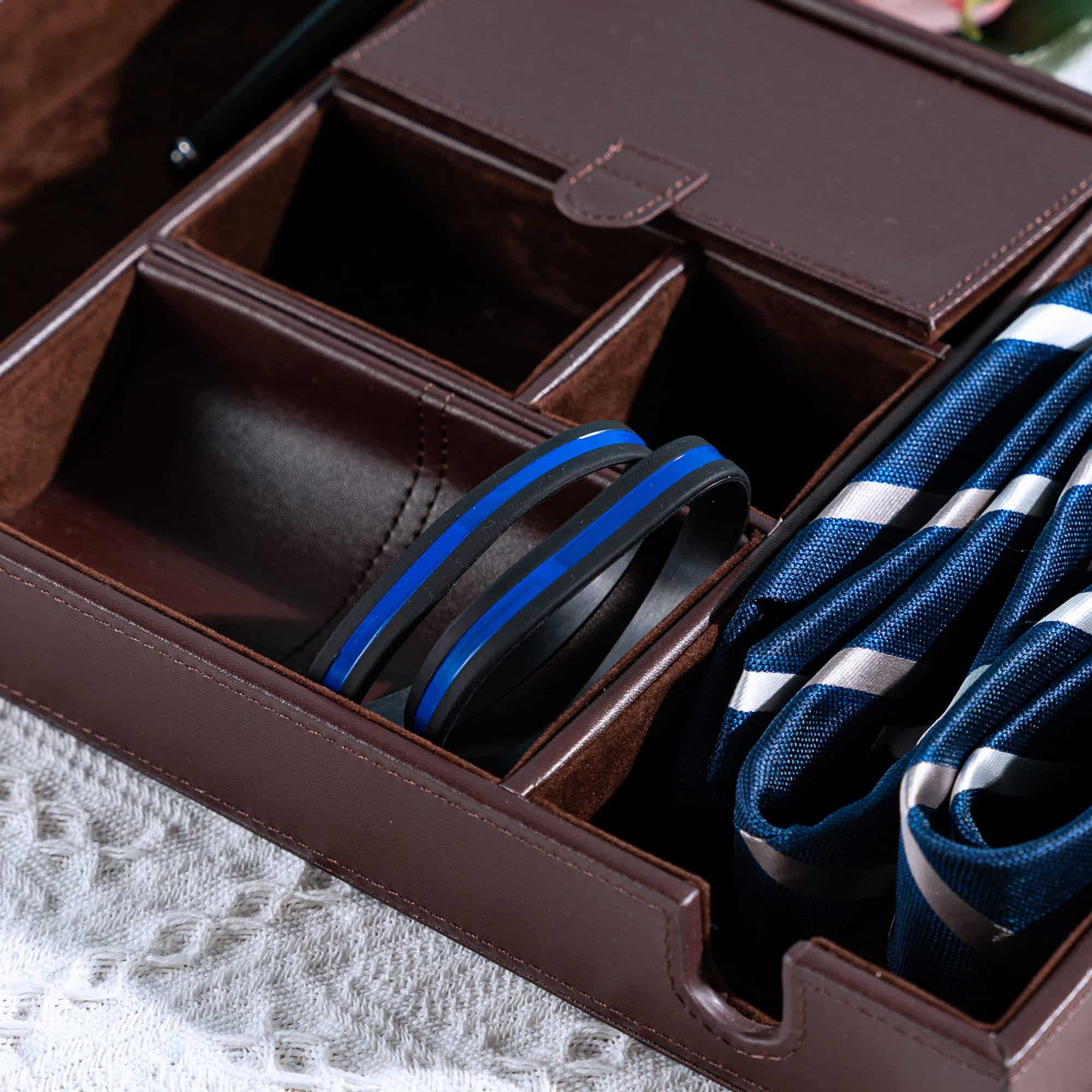 Paquete de 50 Pulseras de Soporte Policial Línea Azul Fina - Imagen 3