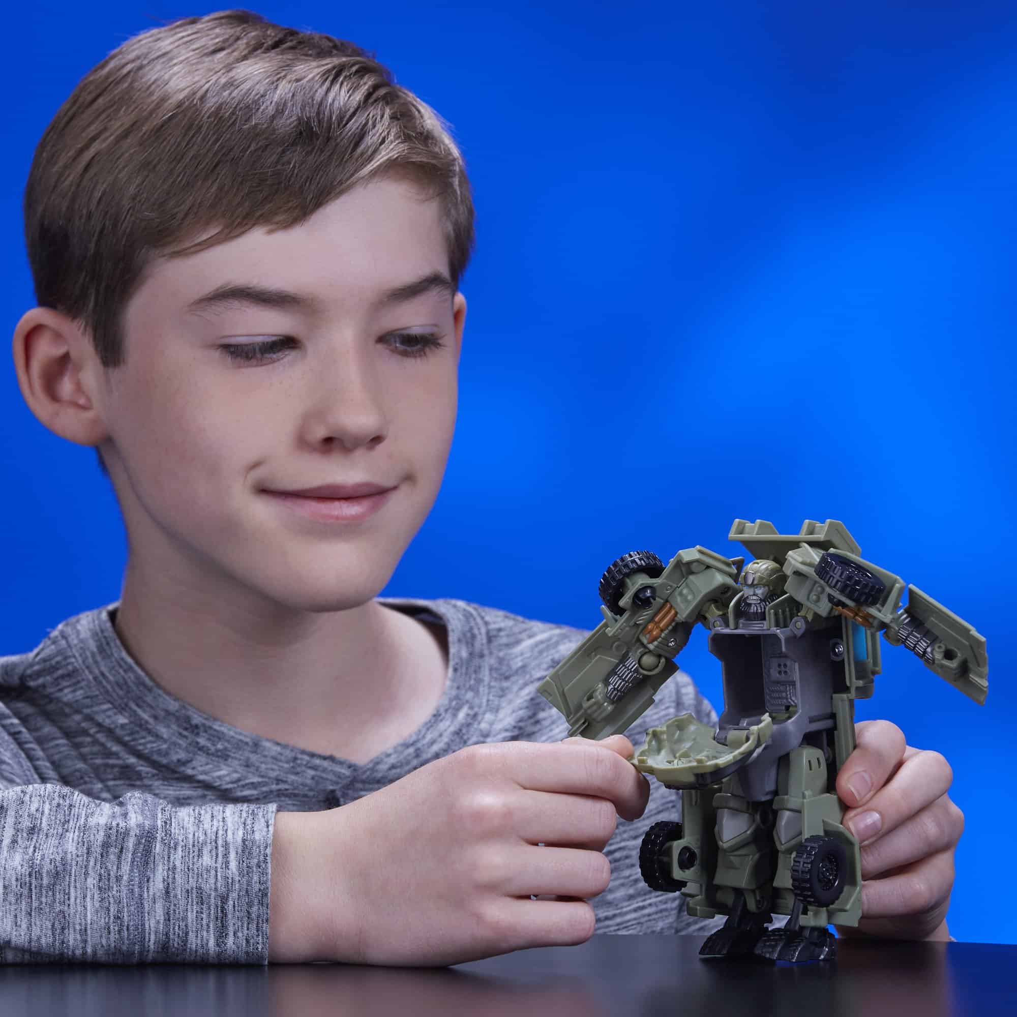 Figura de acción Transformers Mv5 Power Cube Supernova - Imagen 8