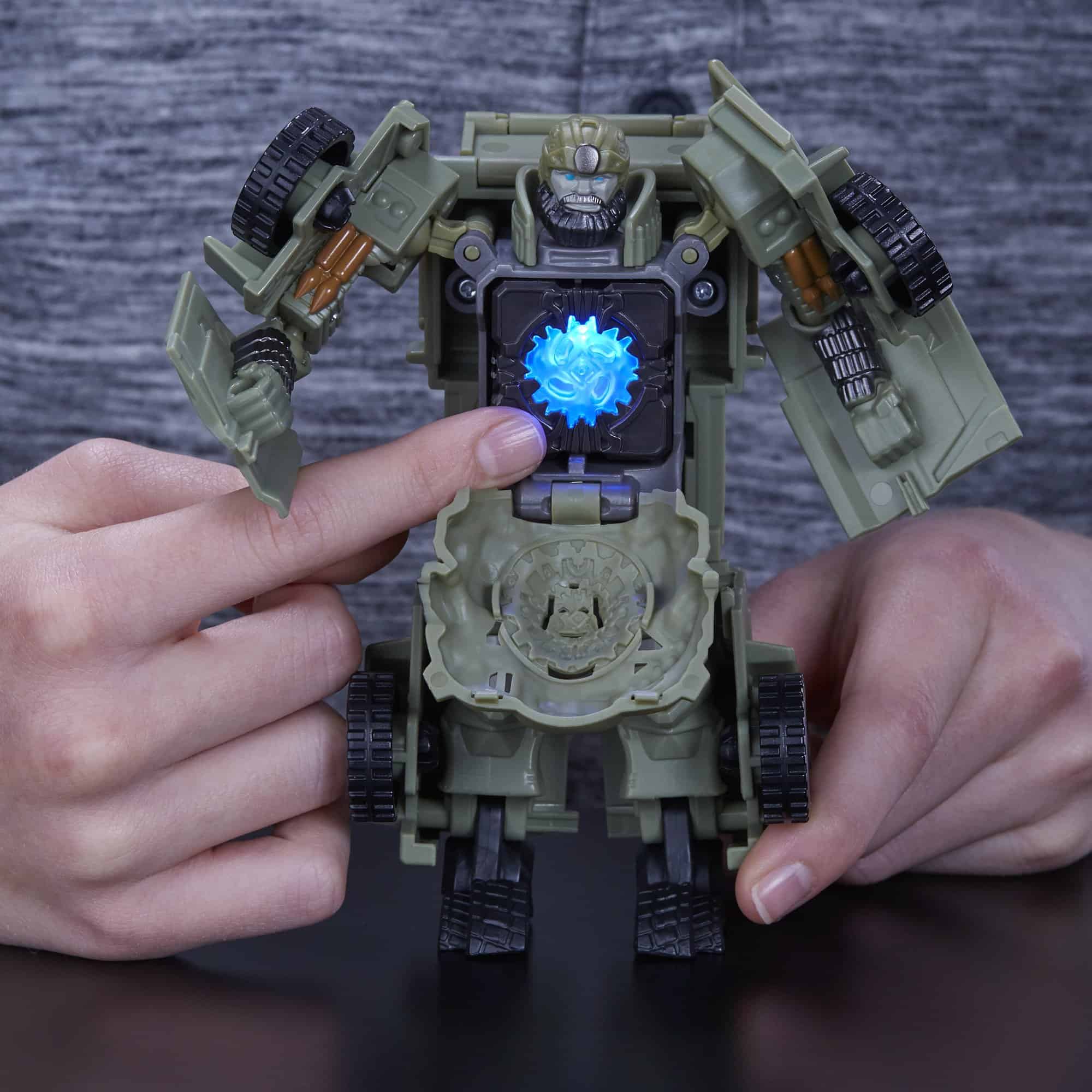 Figura de acción Transformers Mv5 Power Cube Supernova - Imagen 6