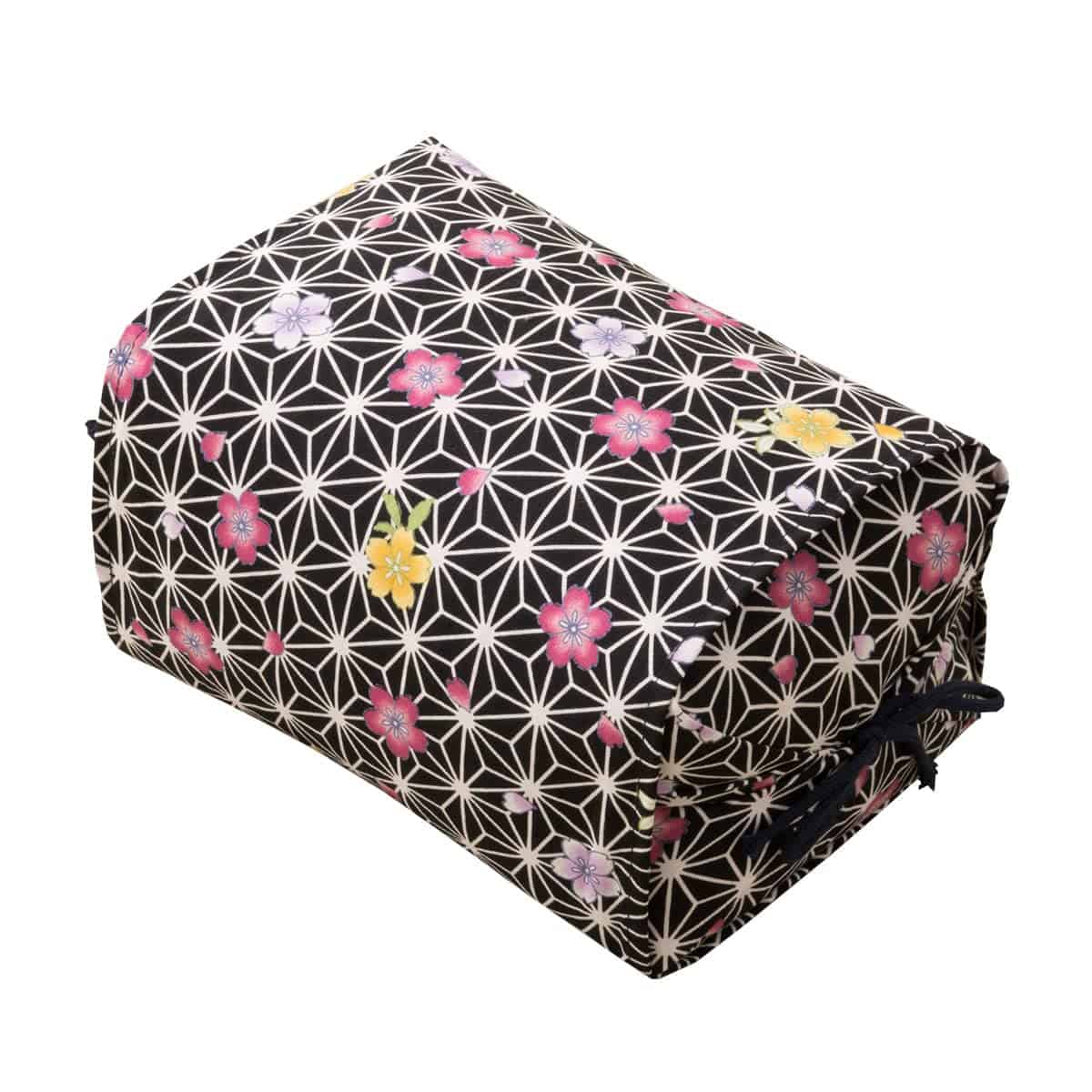 Almohada de cáscara de trigo sarraceno EMOOR (Sakura-Negro)