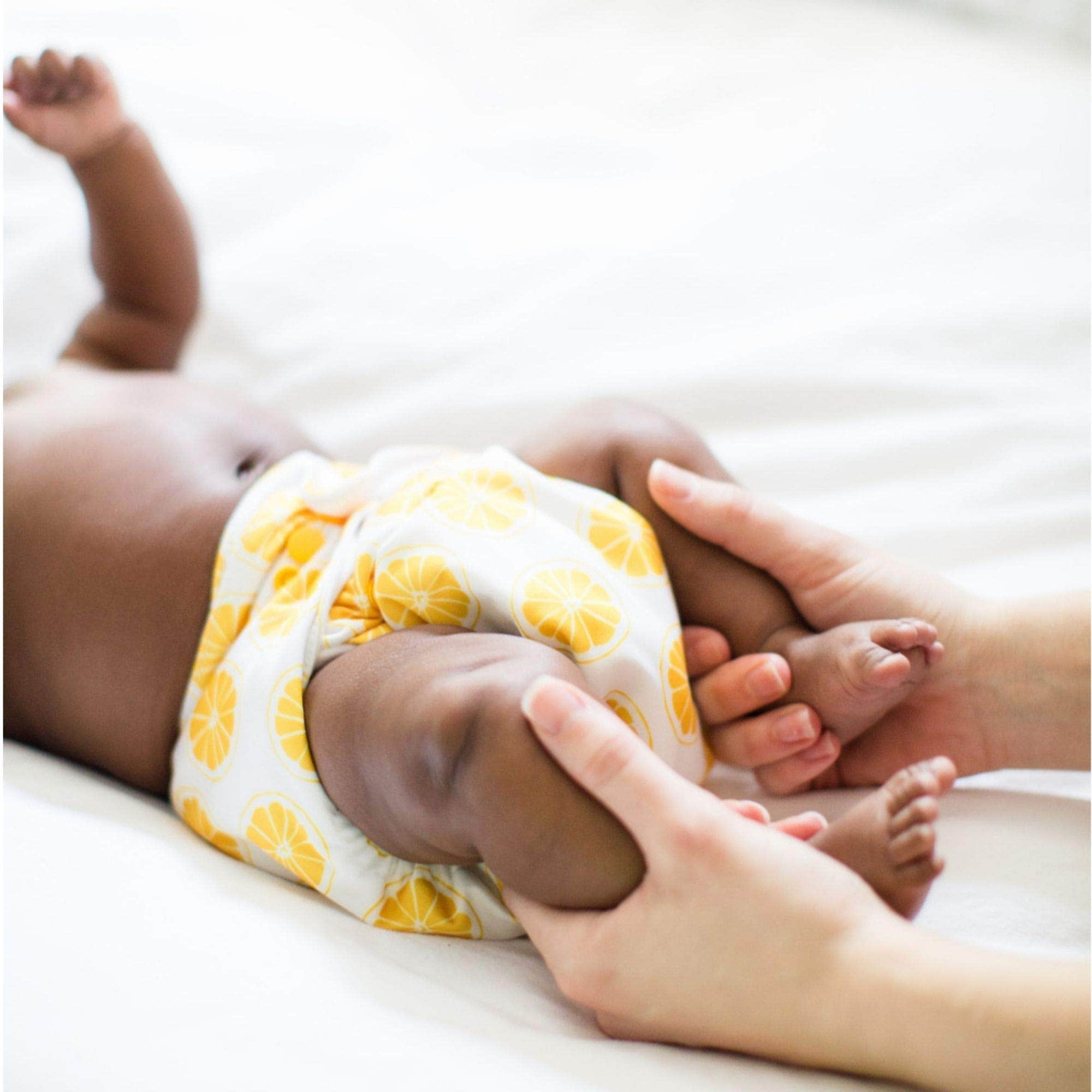 Paquete de 4 pañales de tela con bolsillo The Bee's Knees - Imagen 7