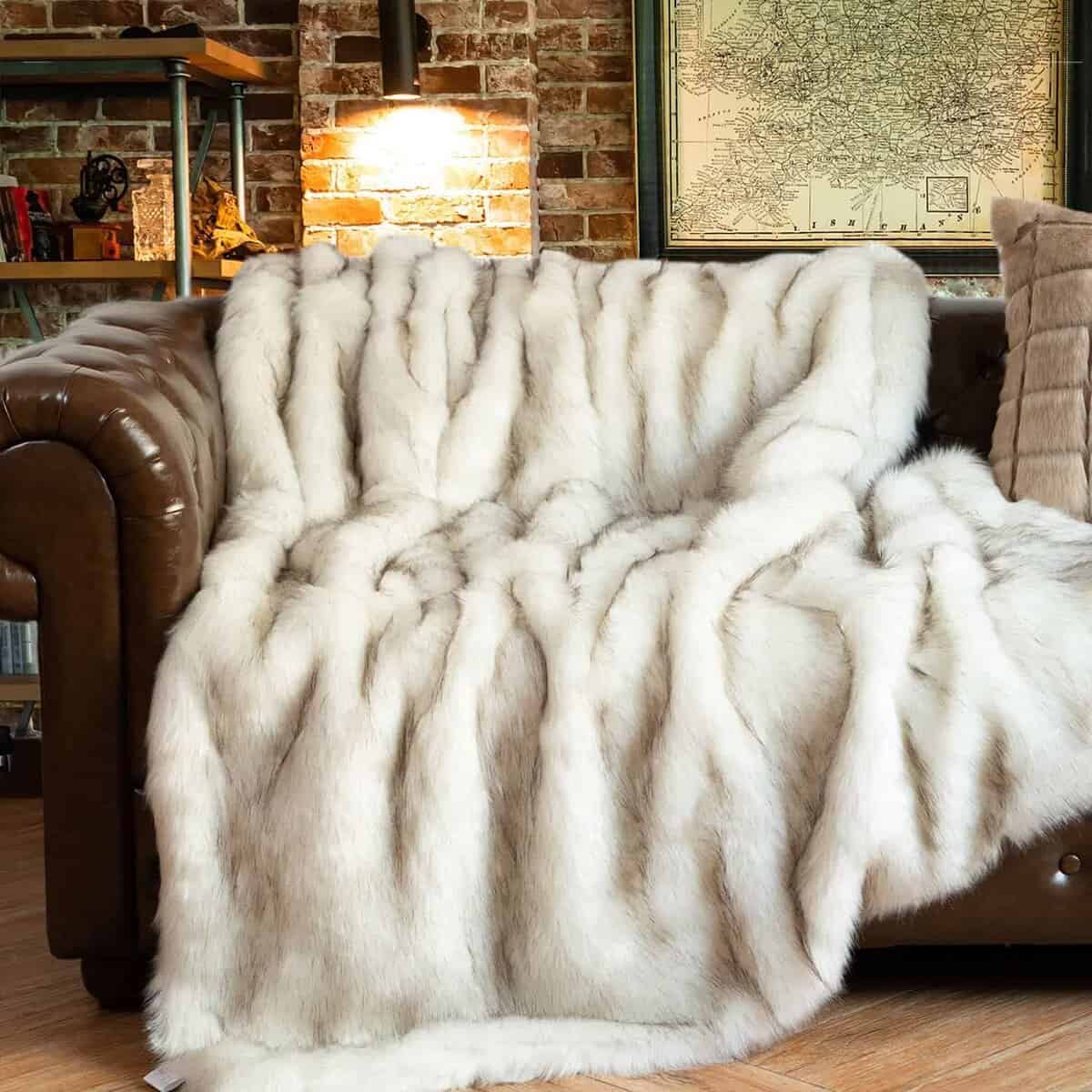 BATTILO HOME Luxury White Faux Fur Throw Blanket Long Pile