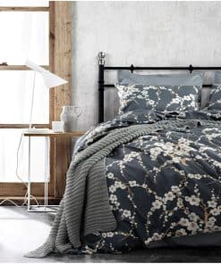 Funda nórdica con estampado de ramas florales de cerezo